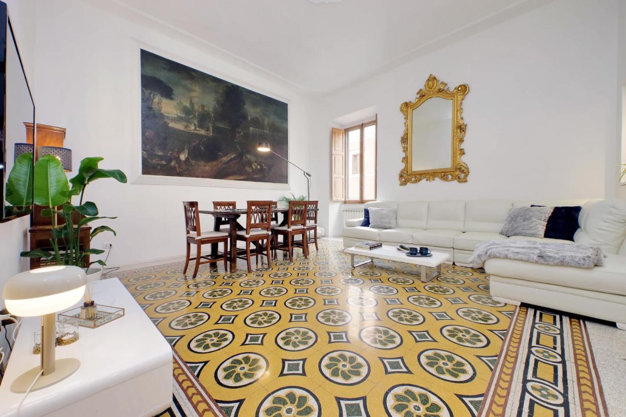 Apartment Treasurerome Grand Boheme Family