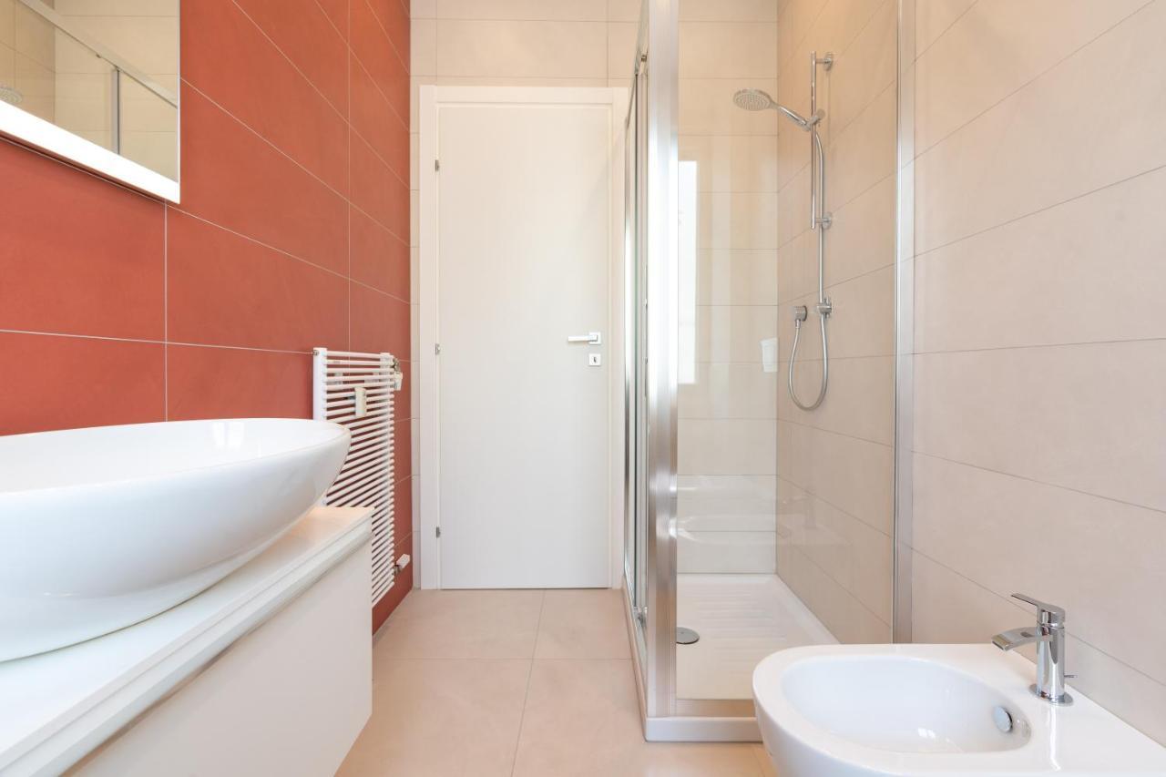 Apartment 15 Minutes From The Centre Free Wi-fi & A/c Rome