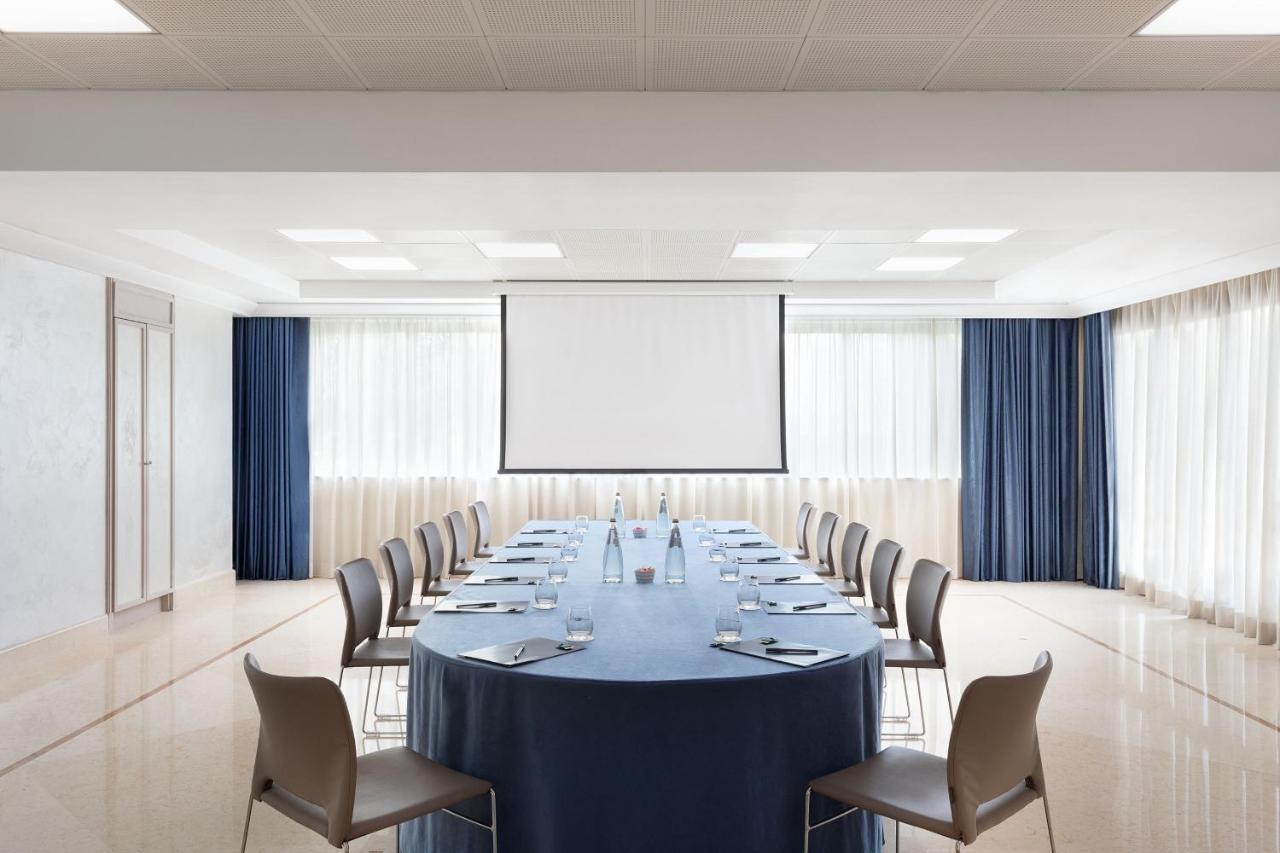 Courtyard By Marriott Park 4* Rome