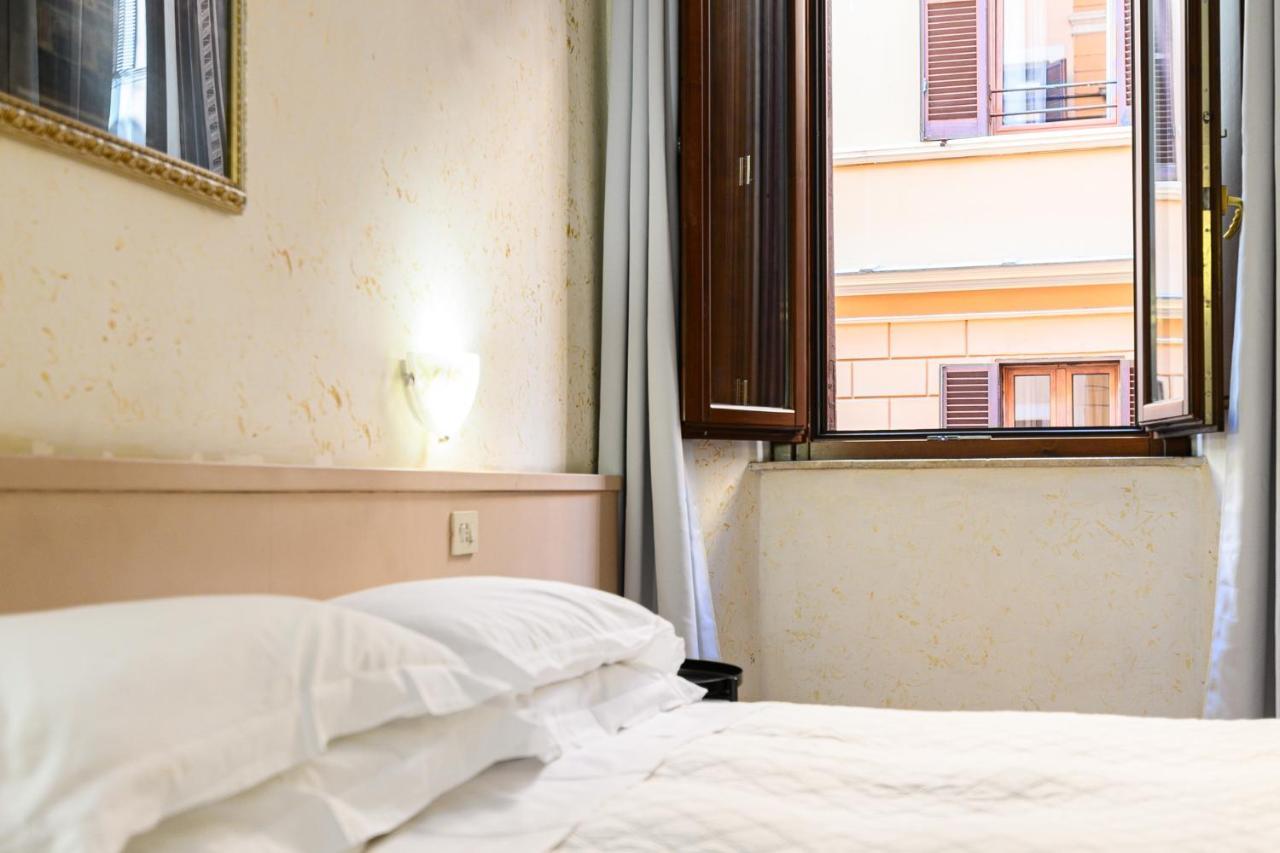 Julia 3* Rome