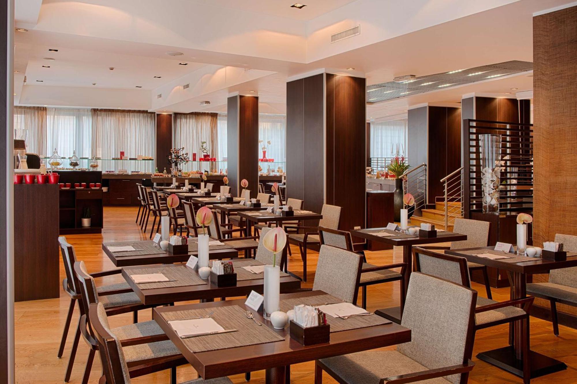 Nh Collection Giustiniano Hotel 4*