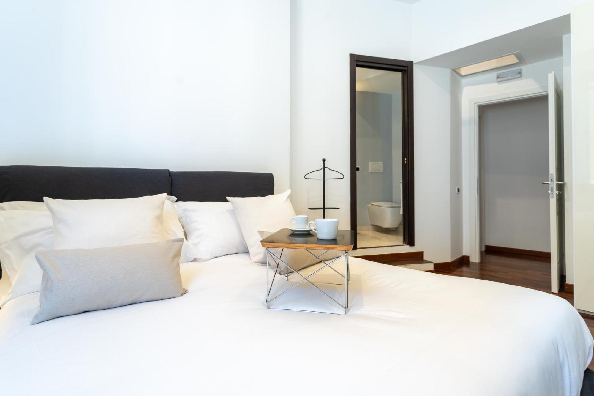 Pgrhome Croce * Roma