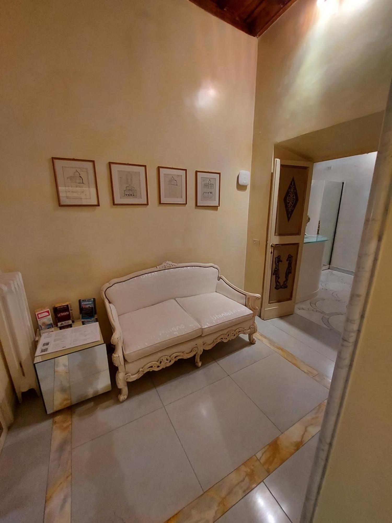 Residenza Al Corso Bed & Breakfast Rome