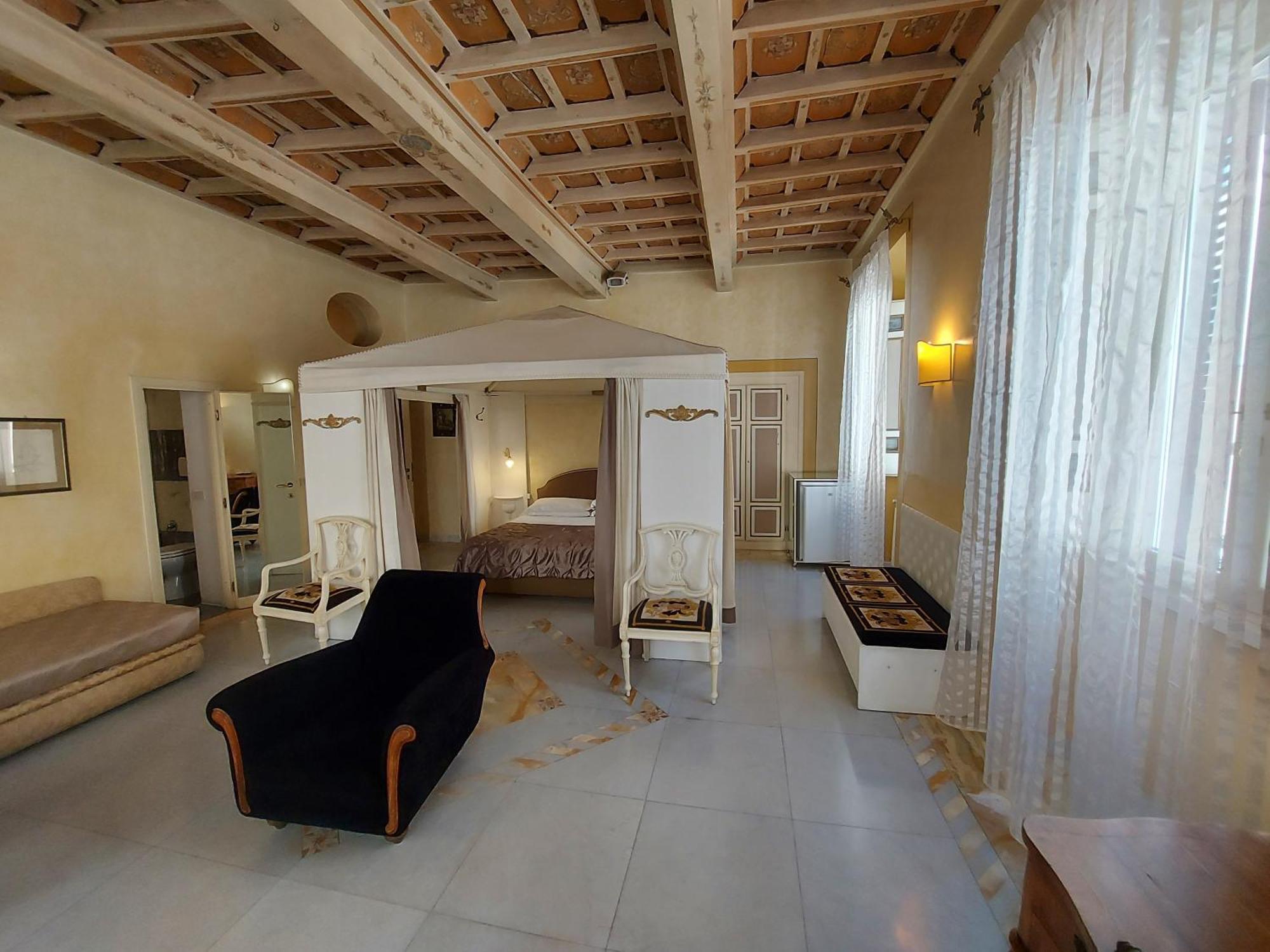 Bed & Breakfast Residenza Al Corso 3*