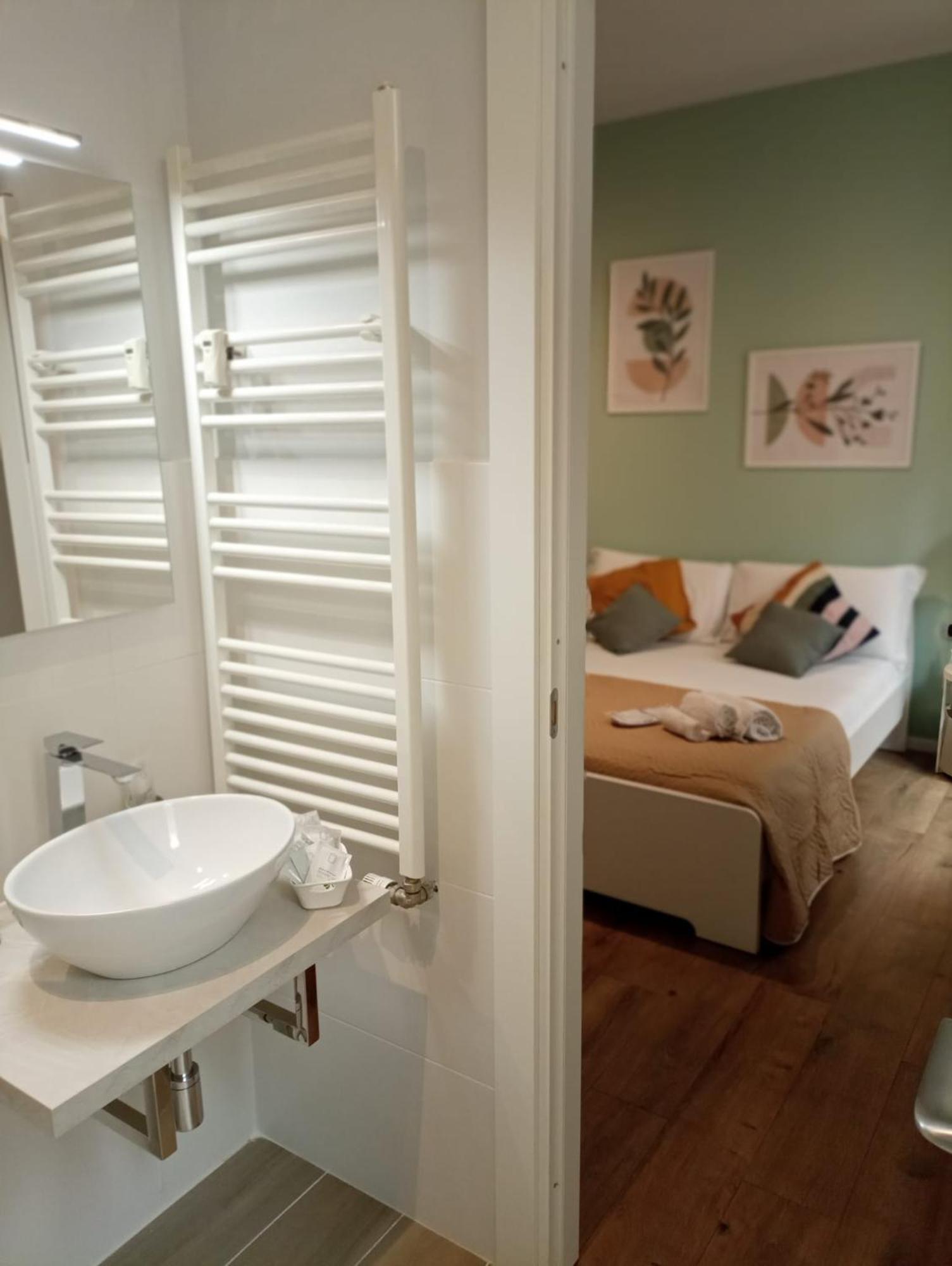 Guest house 111 Coladirienzo - By Ad Rome