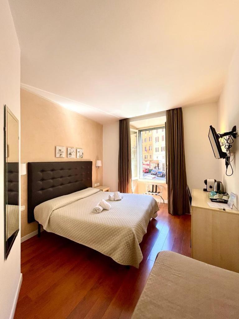 Elle Cavour 3* Rome