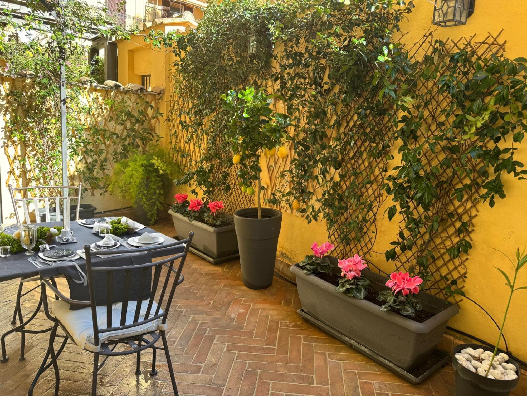 Colosseum's Courtyard Casa vacanze Roma