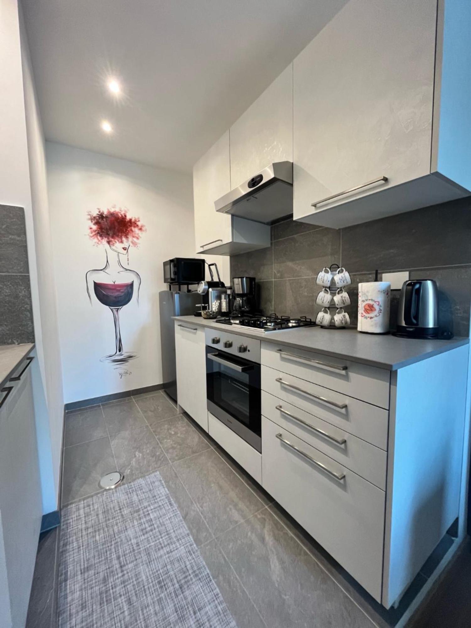 Gemelli Sweet Holiday Appio Apartment *