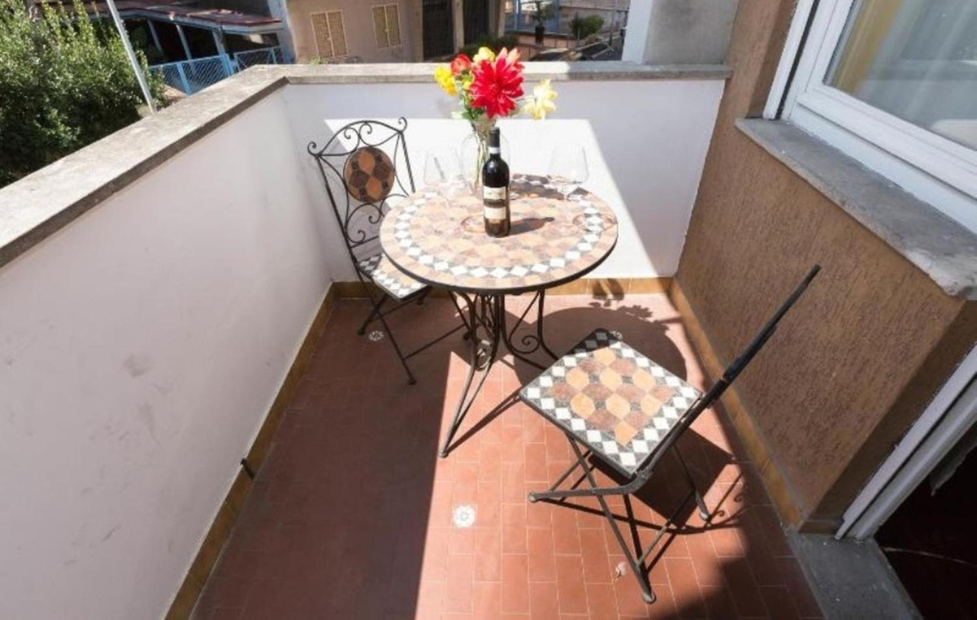 Apartment With Balcon