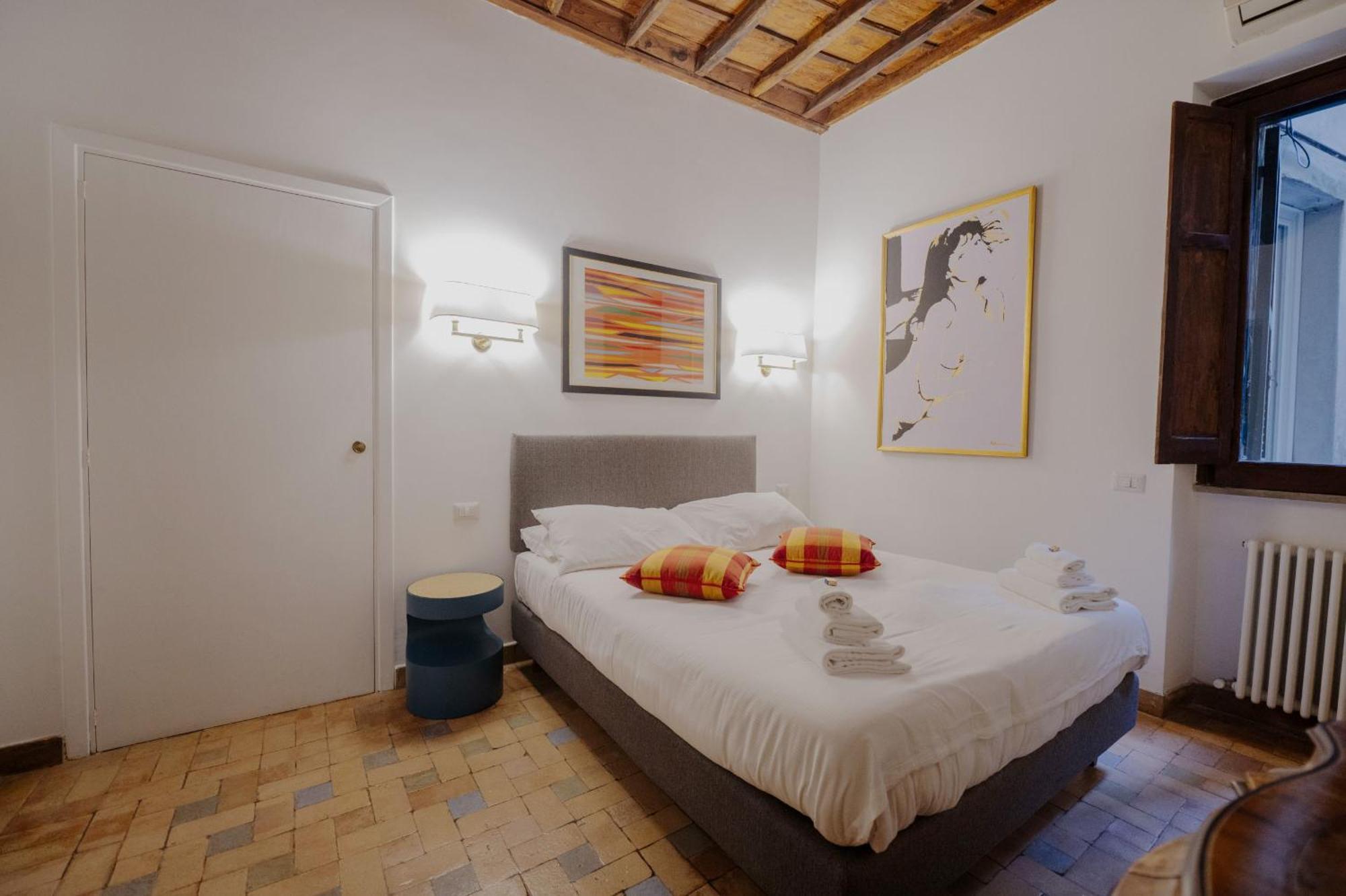 Apartment Via Giulia Charming With Balcony