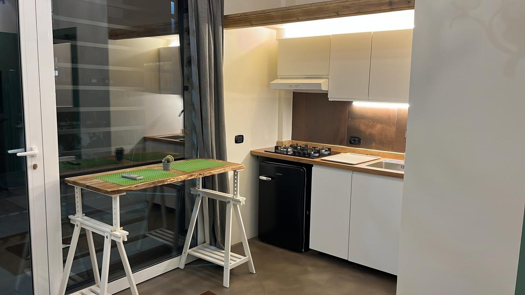 Toto House Apartment