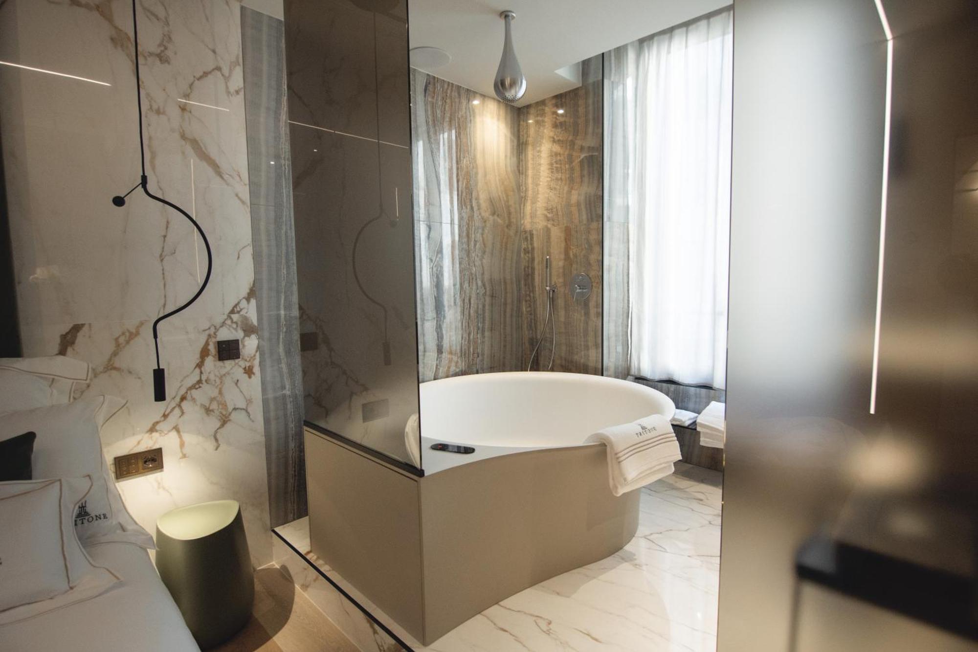Bed & Breakfast Tritone Luxury Fontana Di Trevi Rome