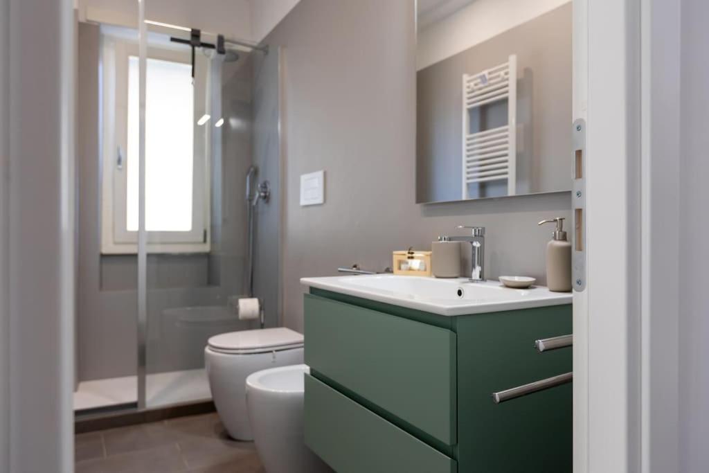 Great Laurentina Metro B Apartment Rome