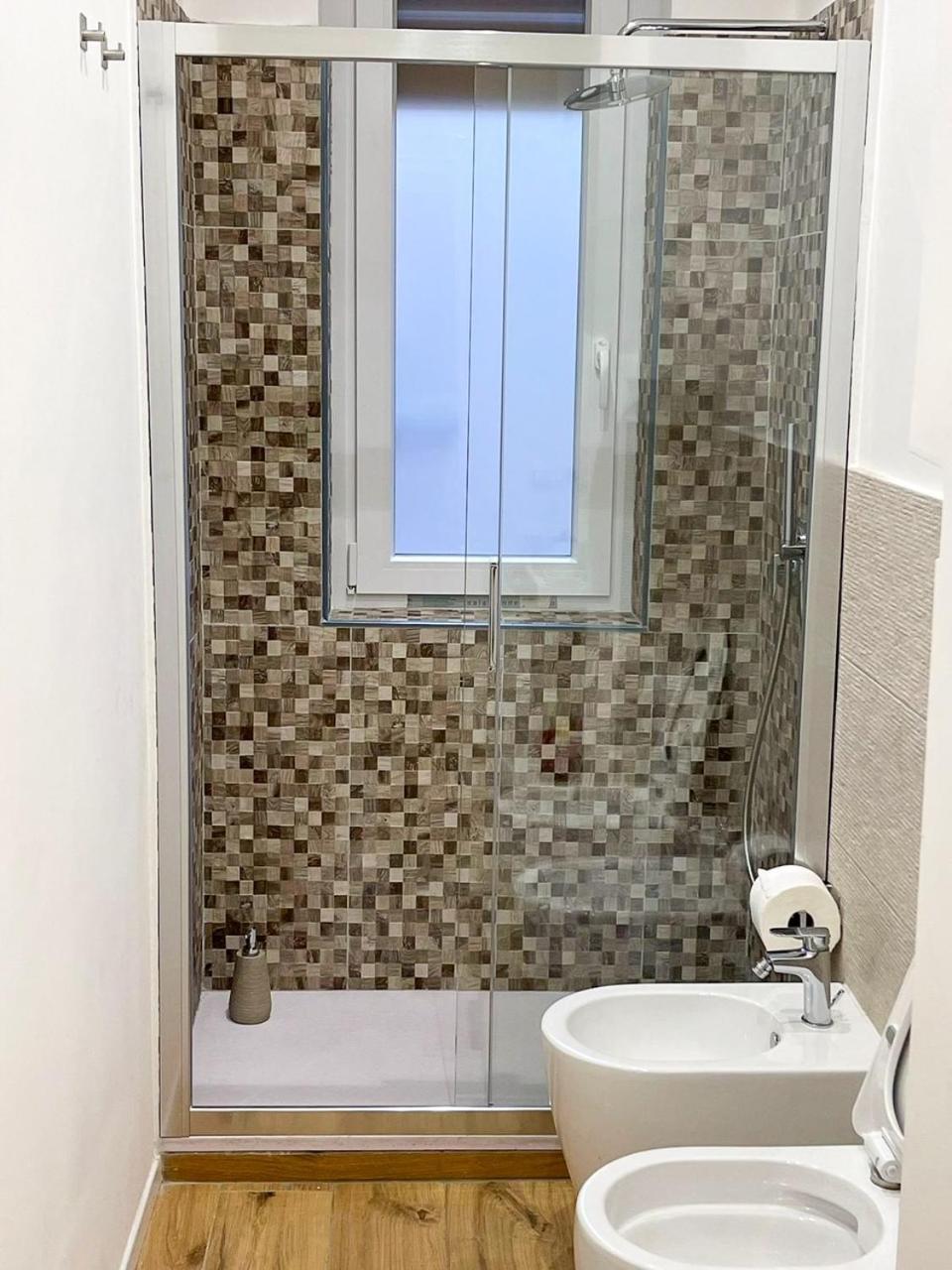 Pm 34 Viale Imperatore Guest House - 50 Mt From Metro San Paolo *