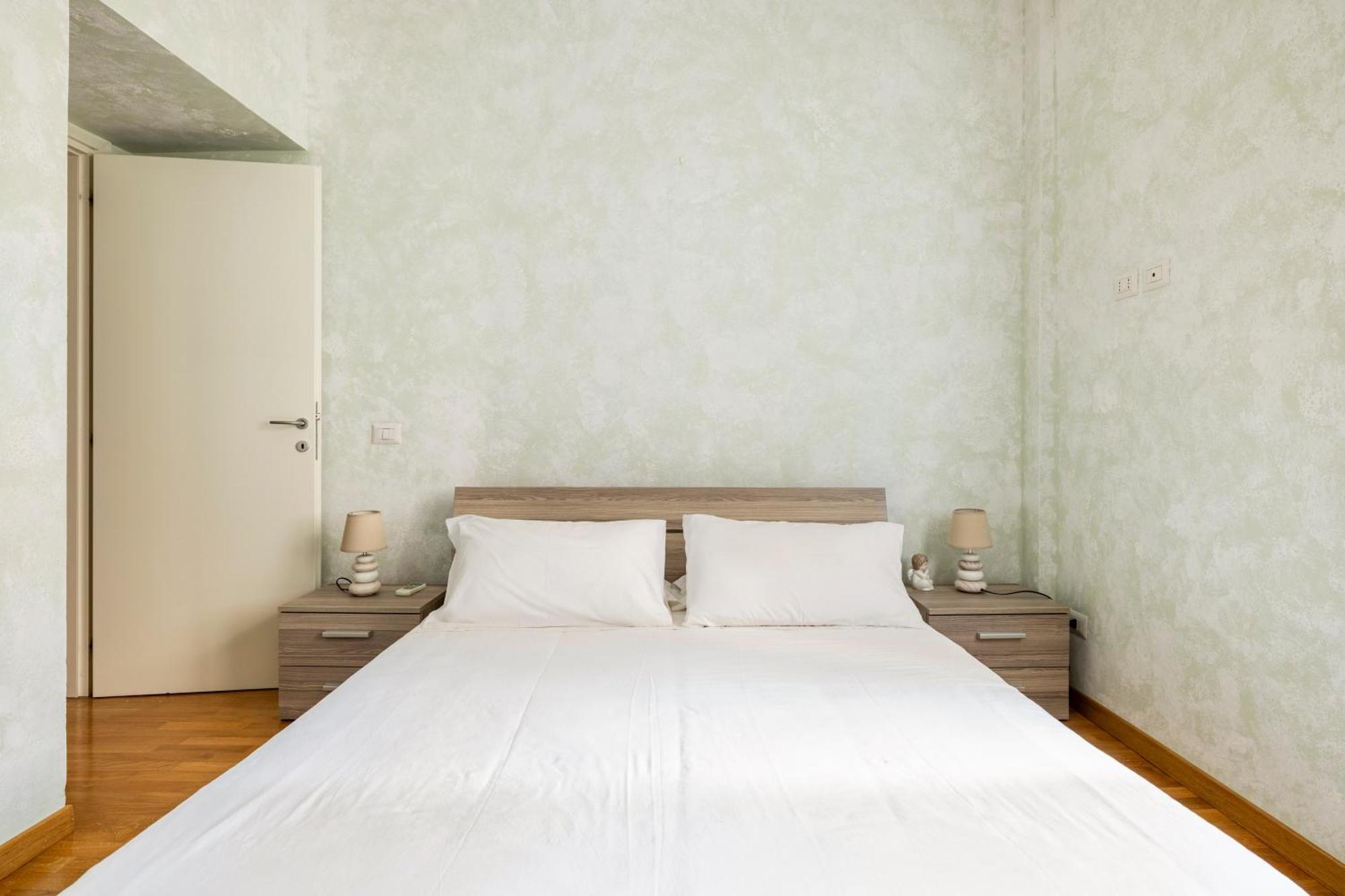 Comfortable Via Appia - B Rome