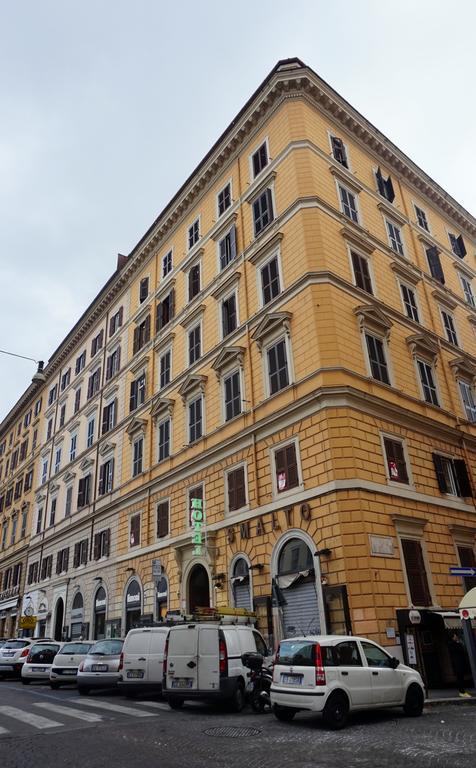 Hotel Sonya 3*
