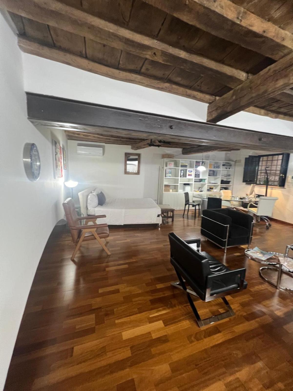 Margana Design Apartment