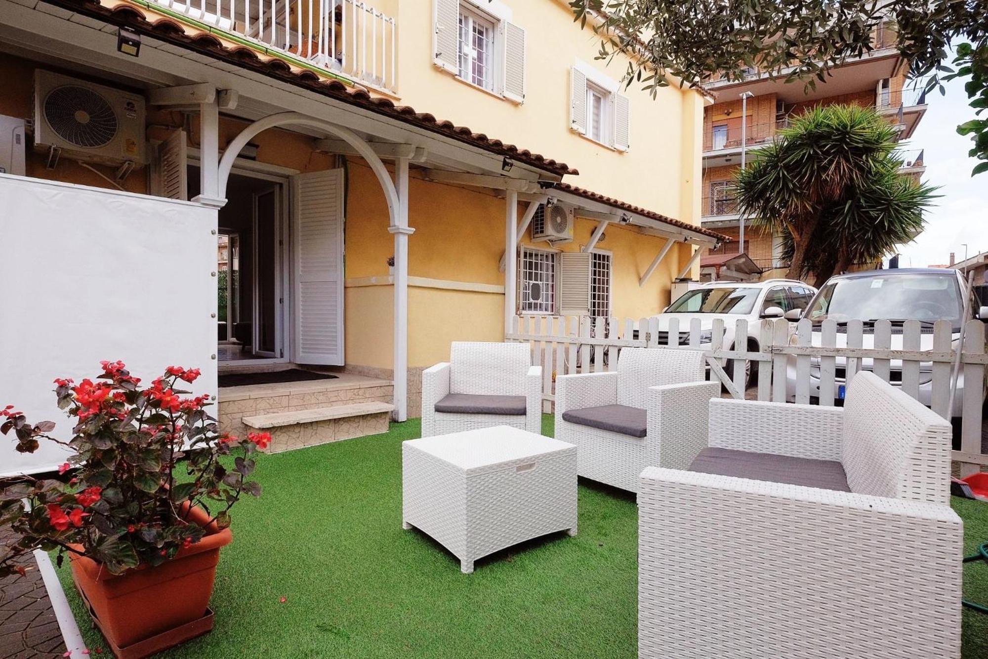 Gemelli Con Giardino *