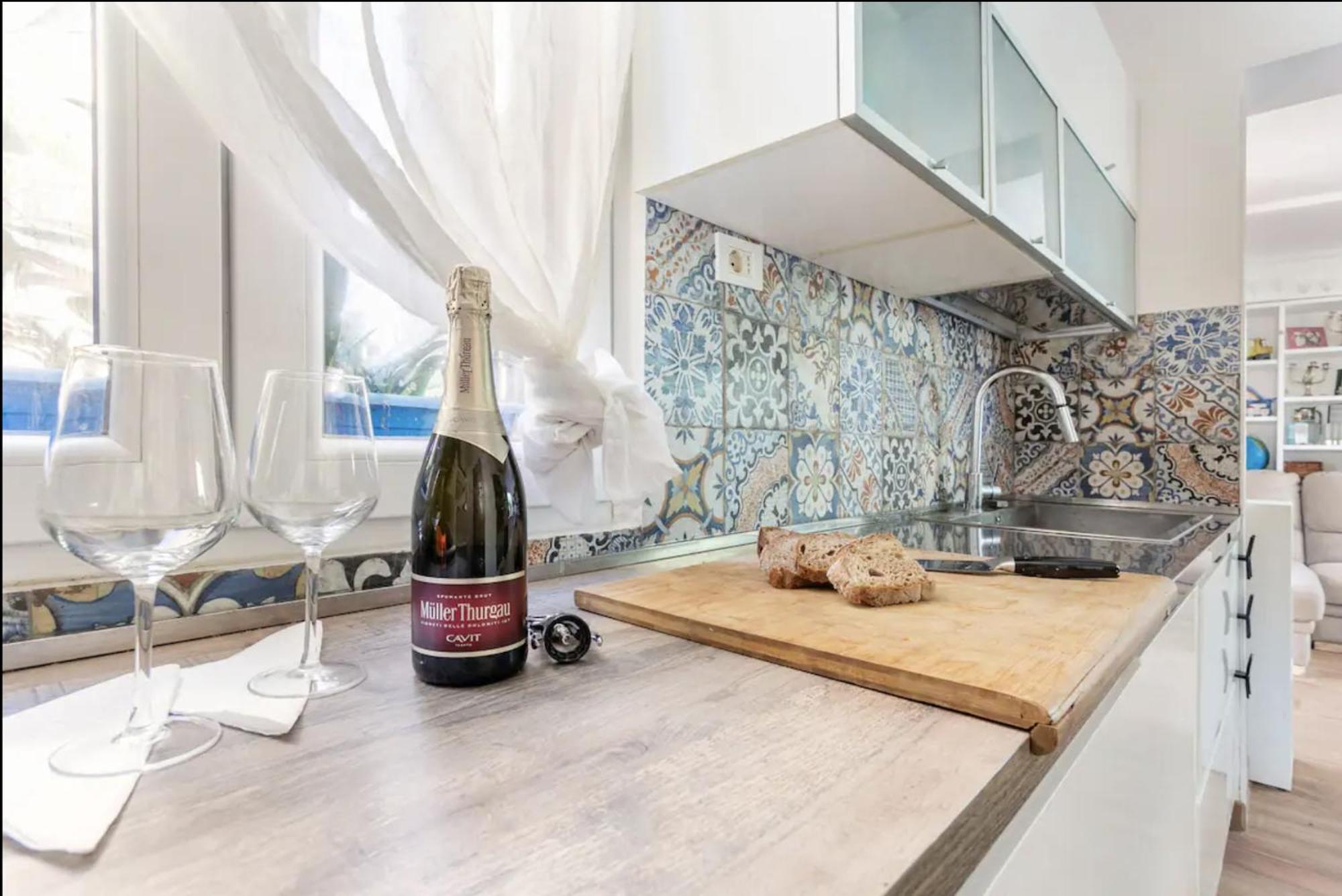 Homestay Stanza Privata Vicino La Metro
