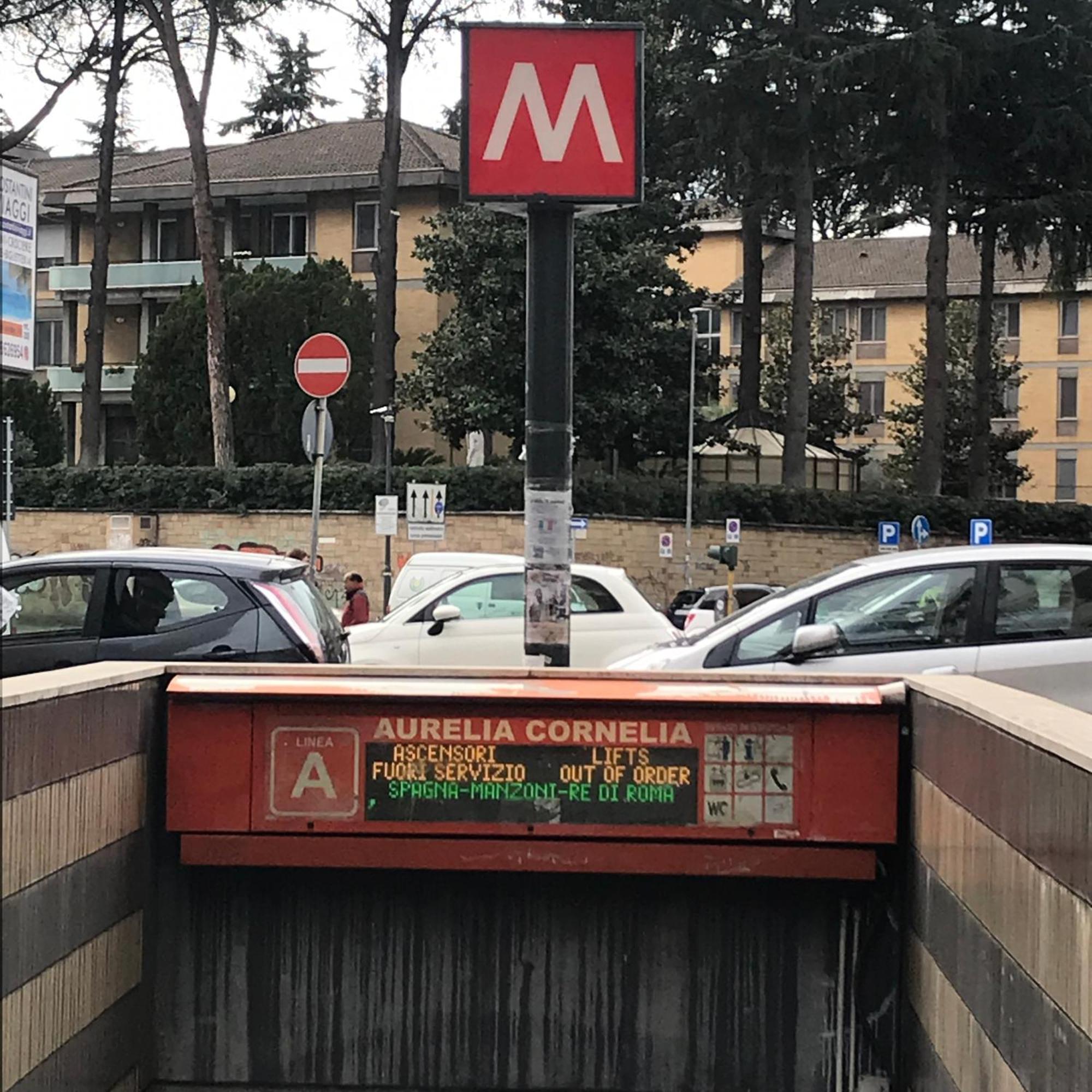 Apartment Perla Vaticana - Metro Cornelia