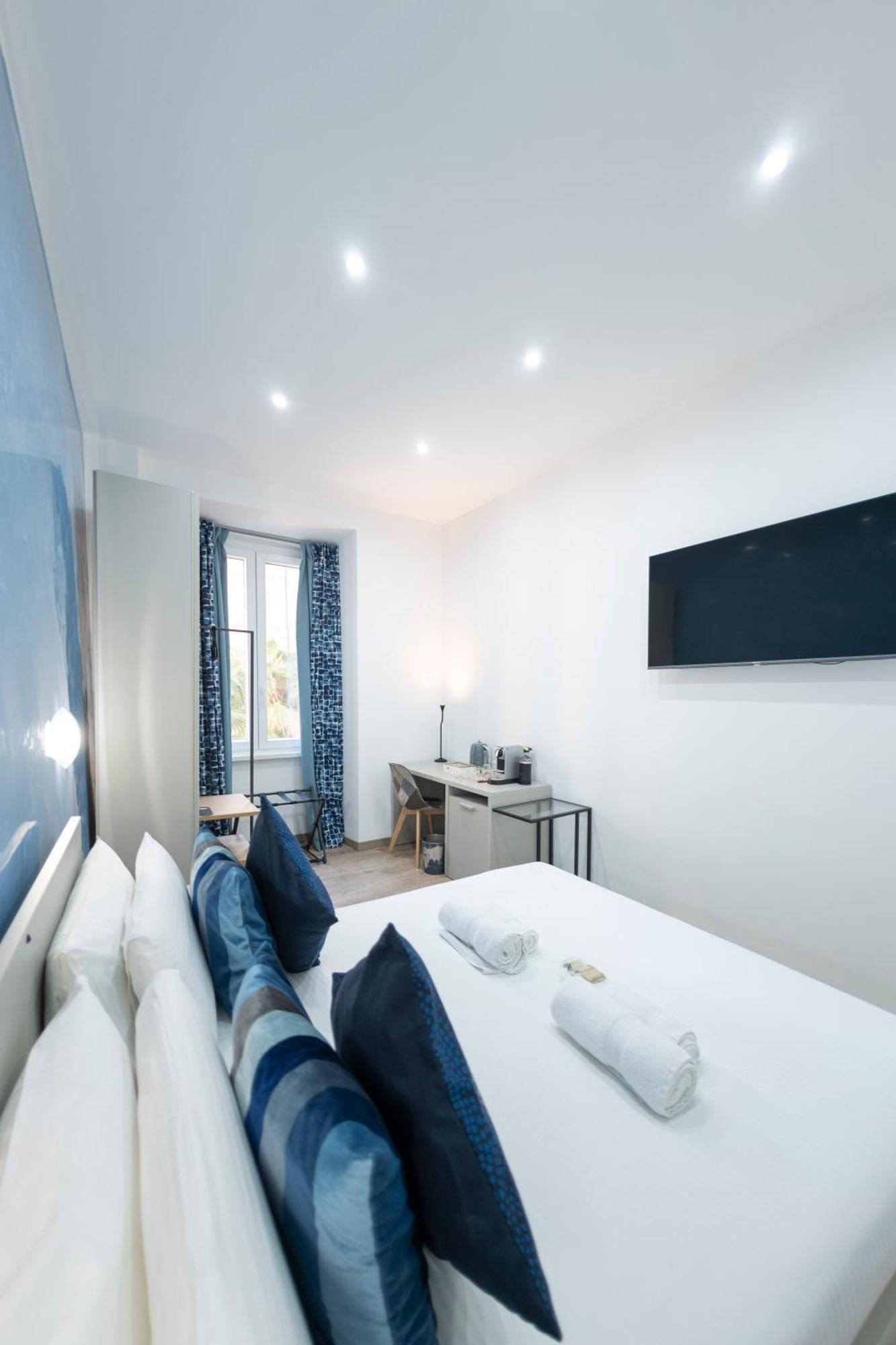 Catone Luxury *