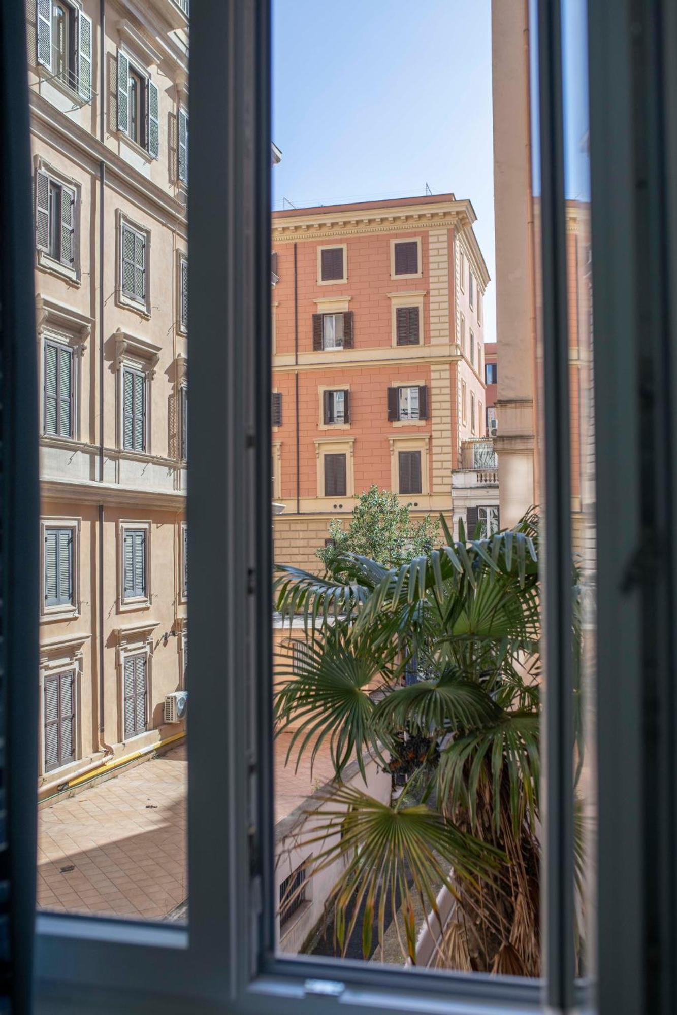 Catone Luxury Bed & Breakfast Rome