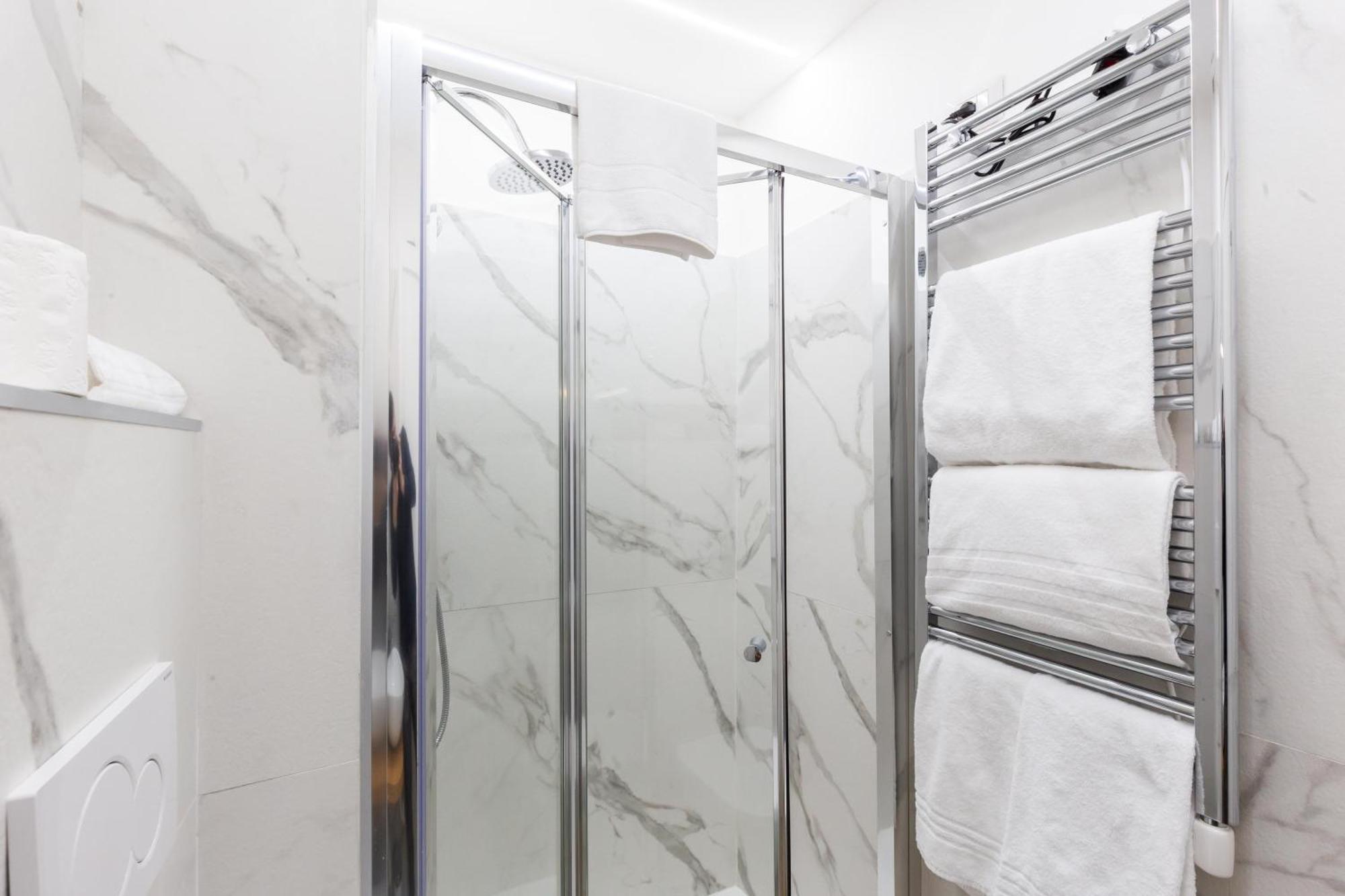 Cavour Luxury - Lr Collection Roma