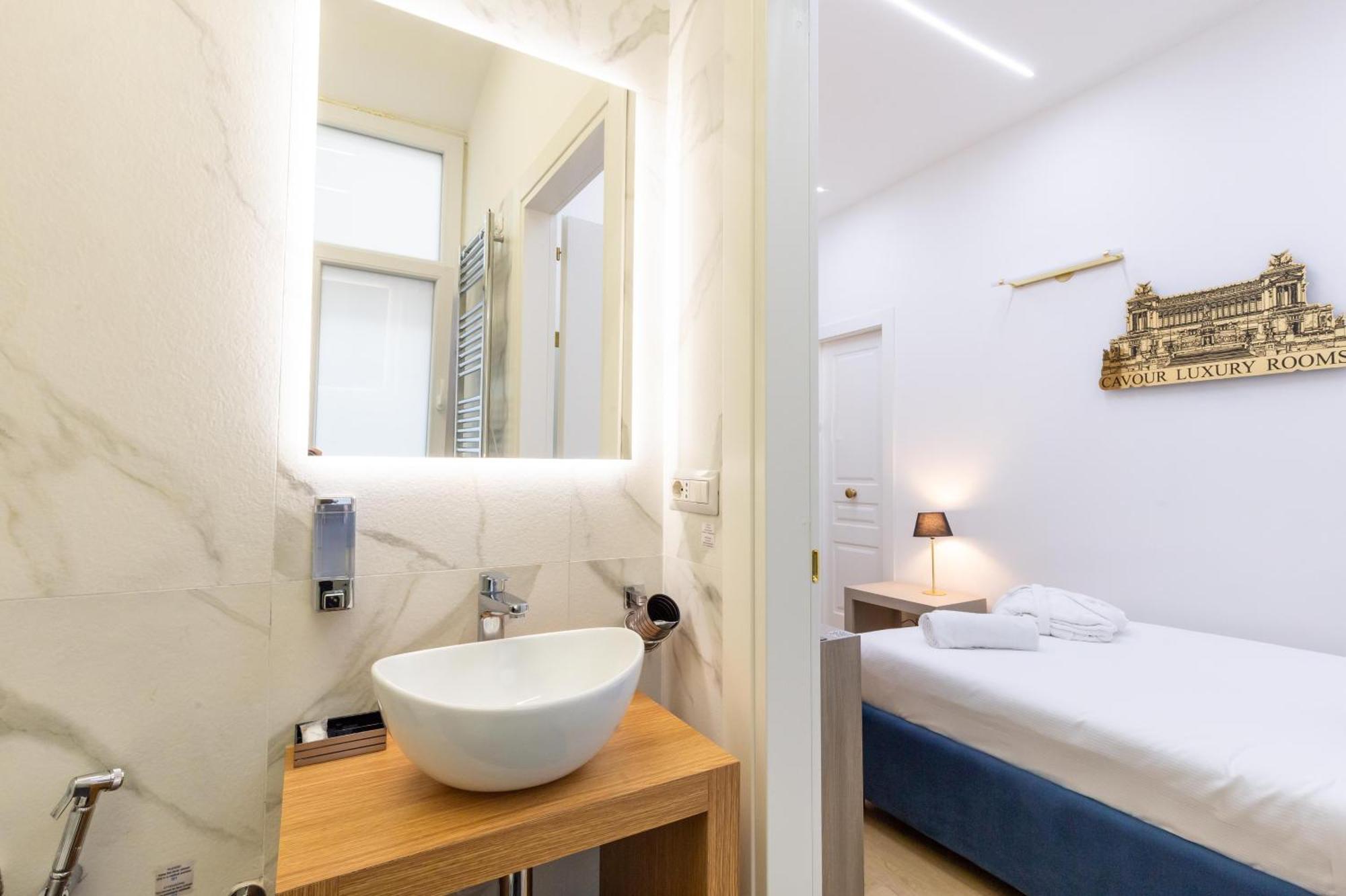 Cavour Luxury - Lr Collection Guest house