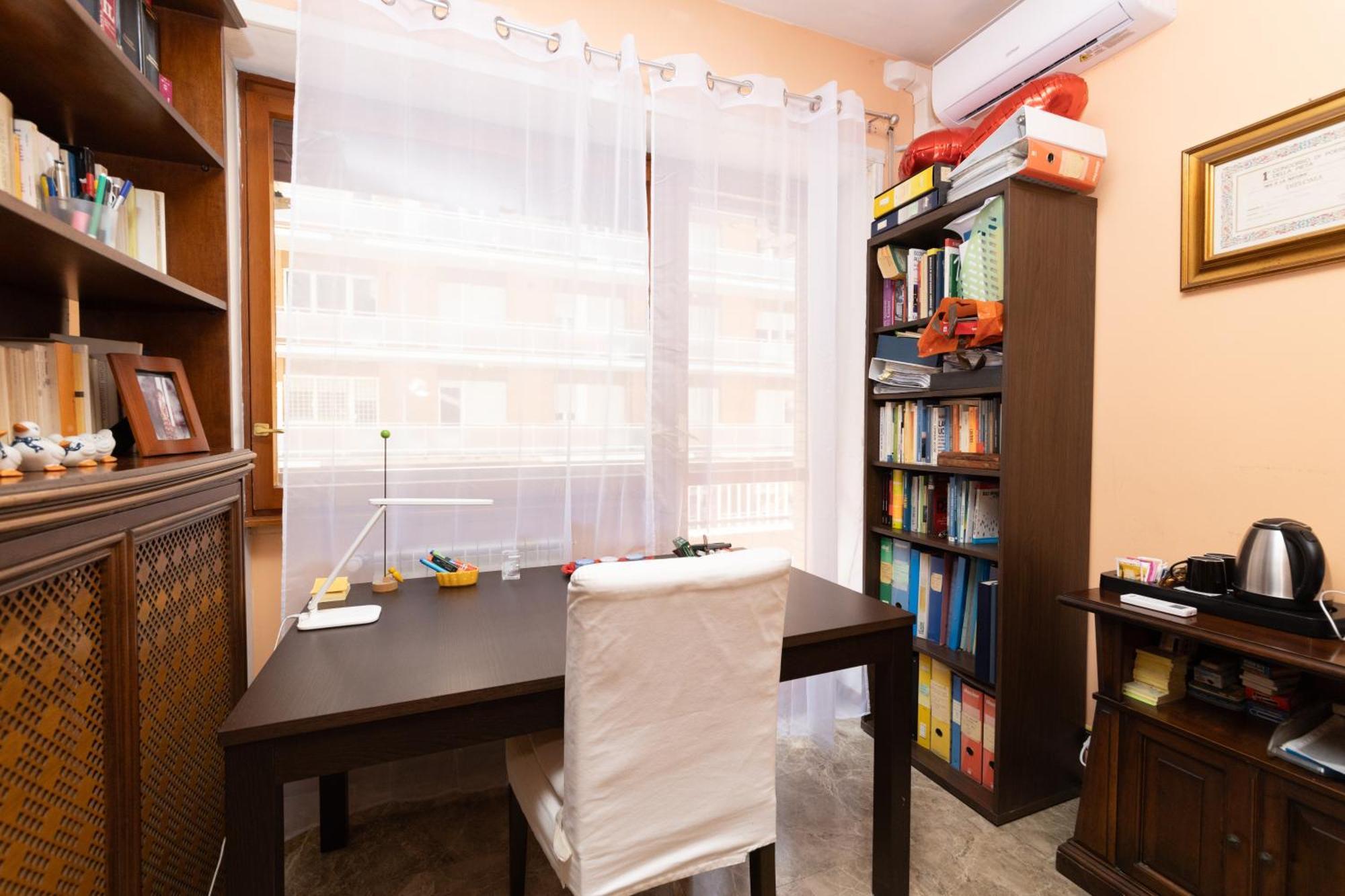 Rachele's Charming House In The Heart Of Homestay Rome