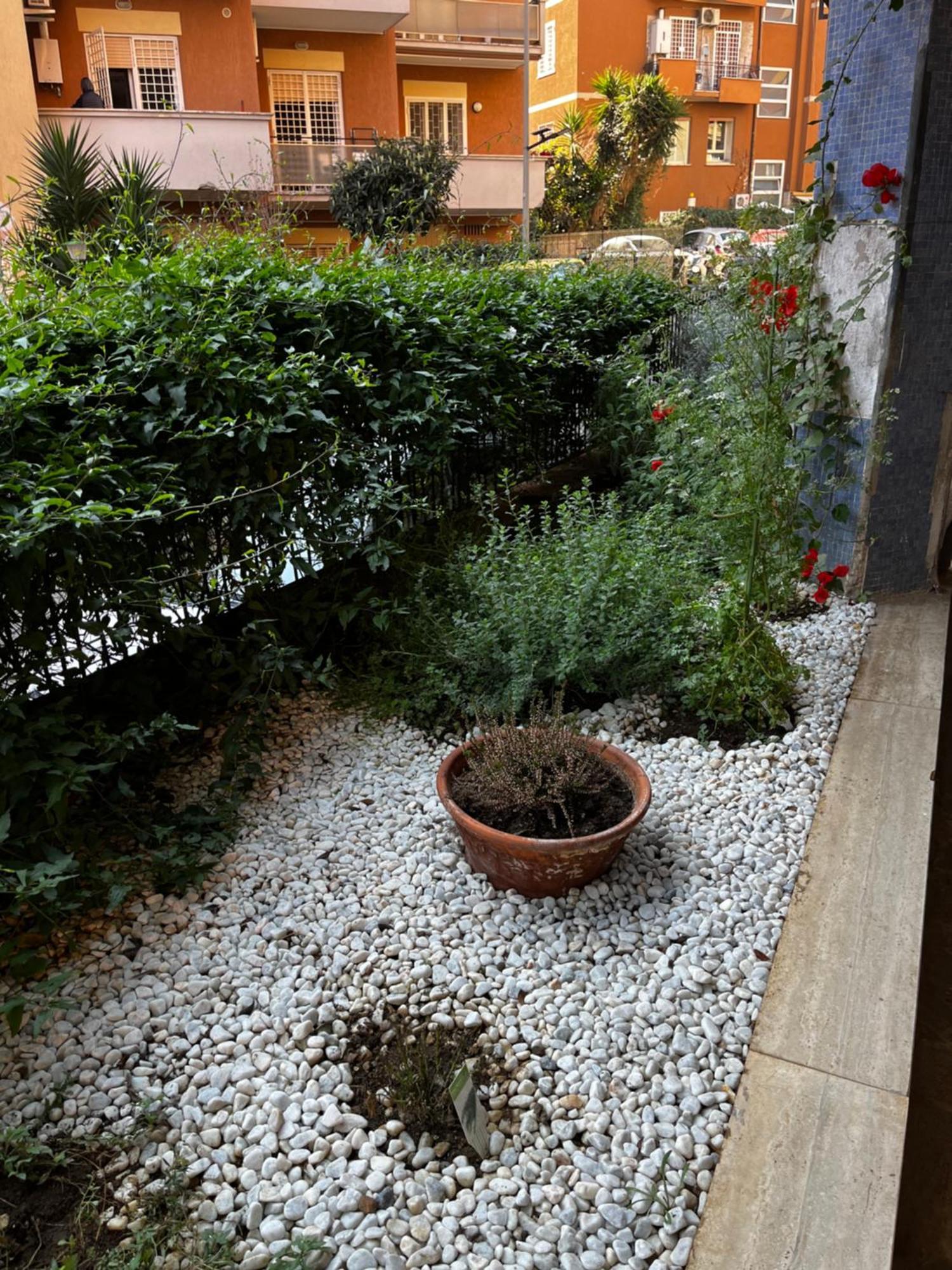 Casetta Romana Apartment *
