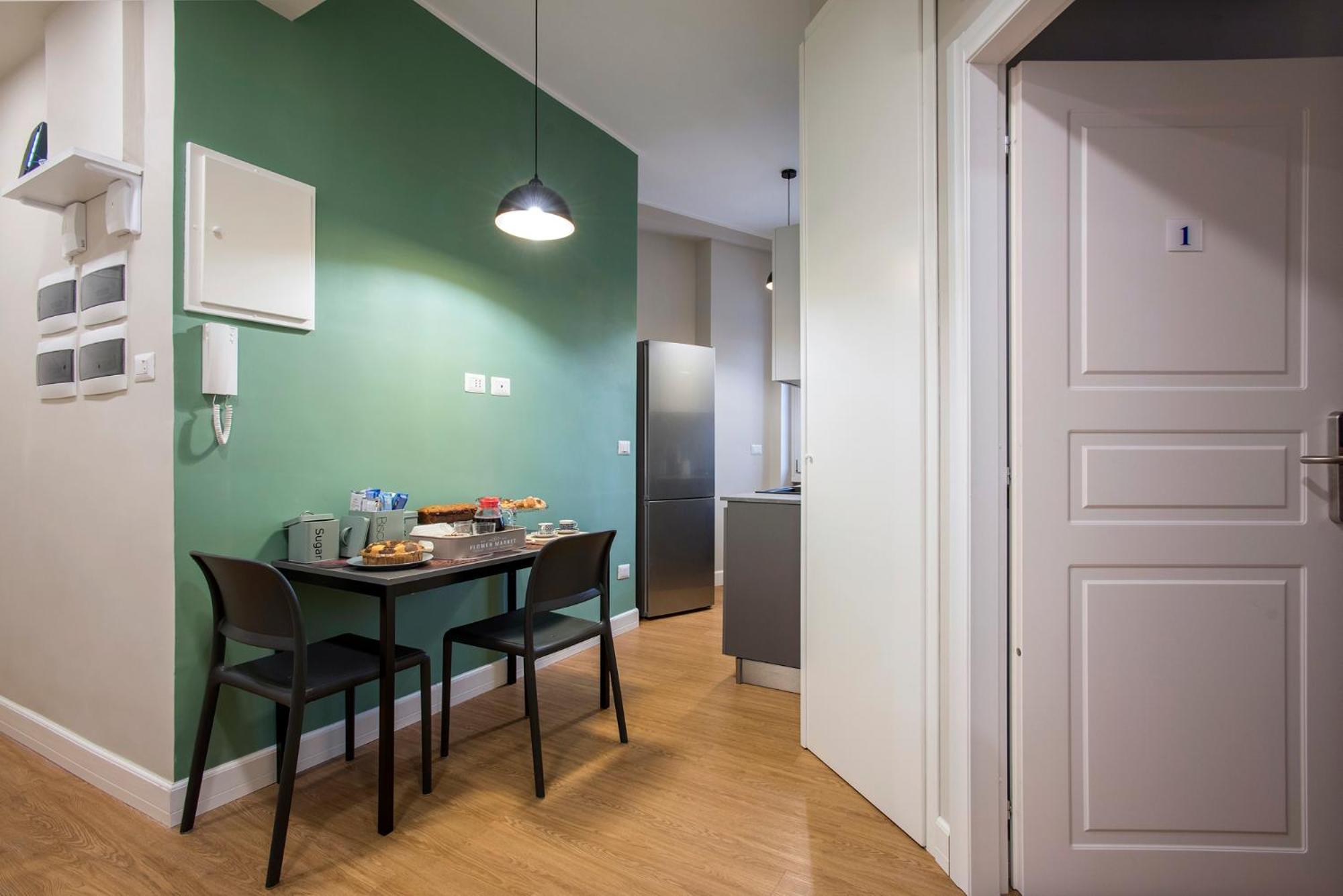 Guest house Raven Color