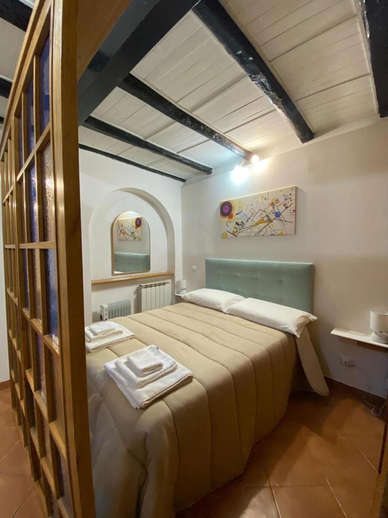 Casa Vicolo Moroni - Trastevere