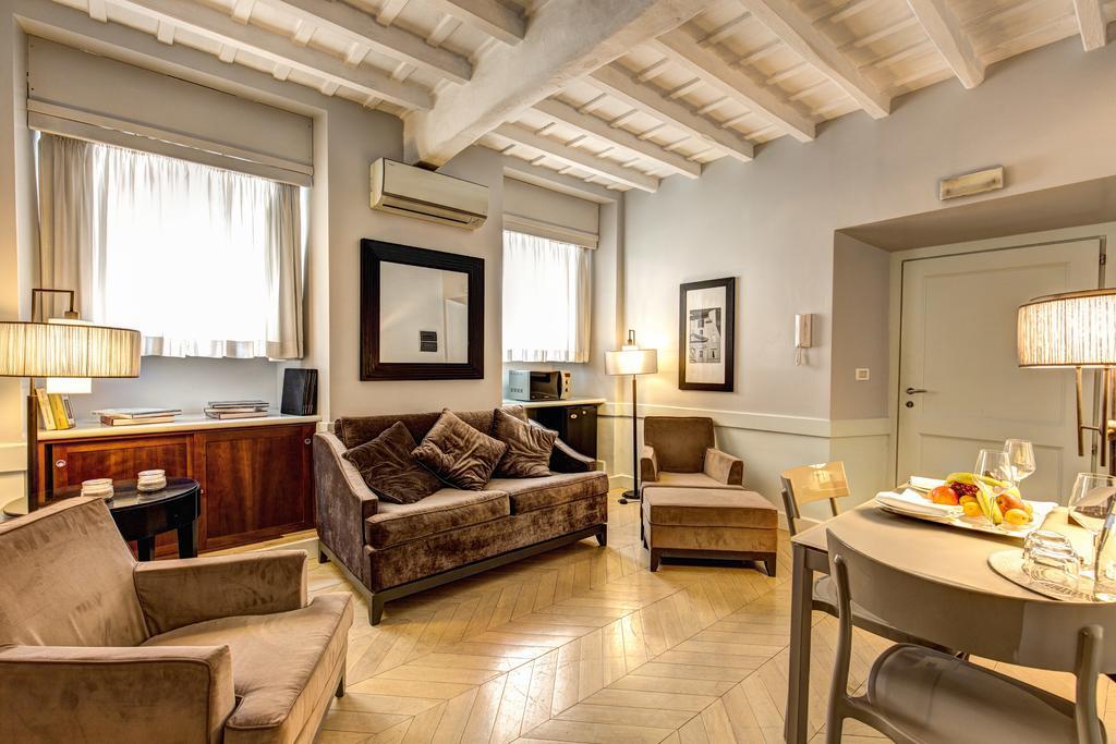 Apartment Giulia *