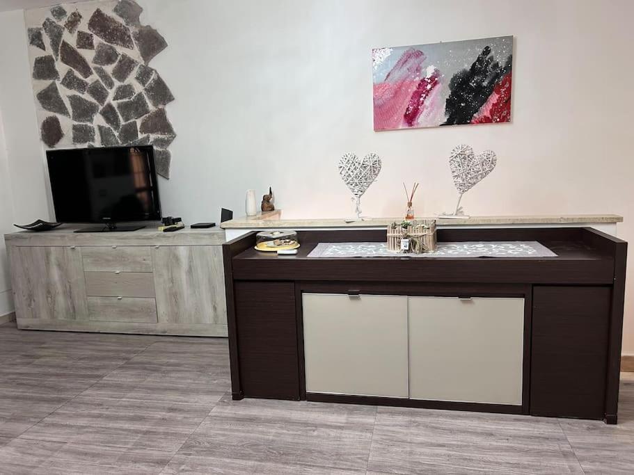 Domus Acquedotto Apartment *