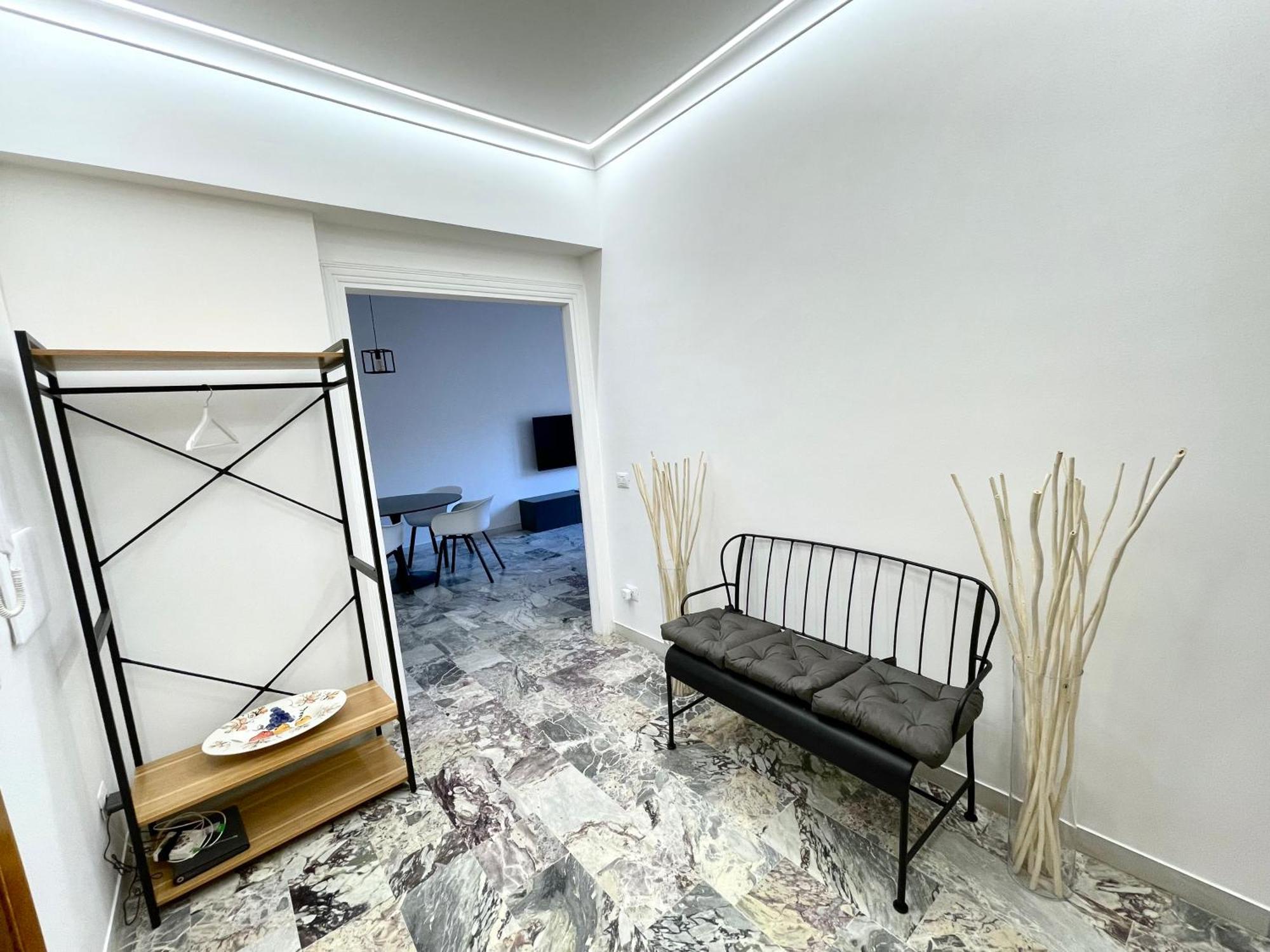 Lux Lorenzo Rome