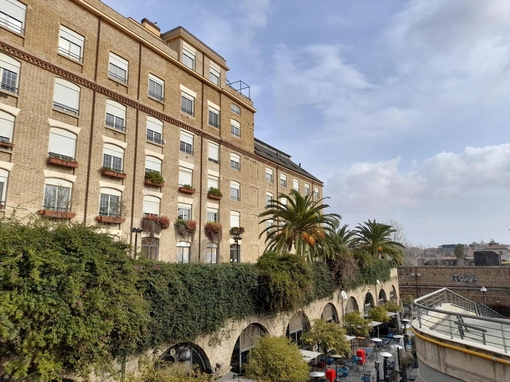 Industrial Loft Trastevere Station Apartment *