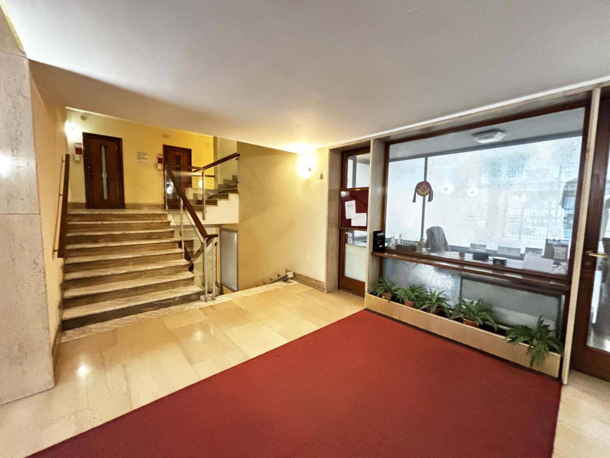 Apartment Cozy Flat With Terrace