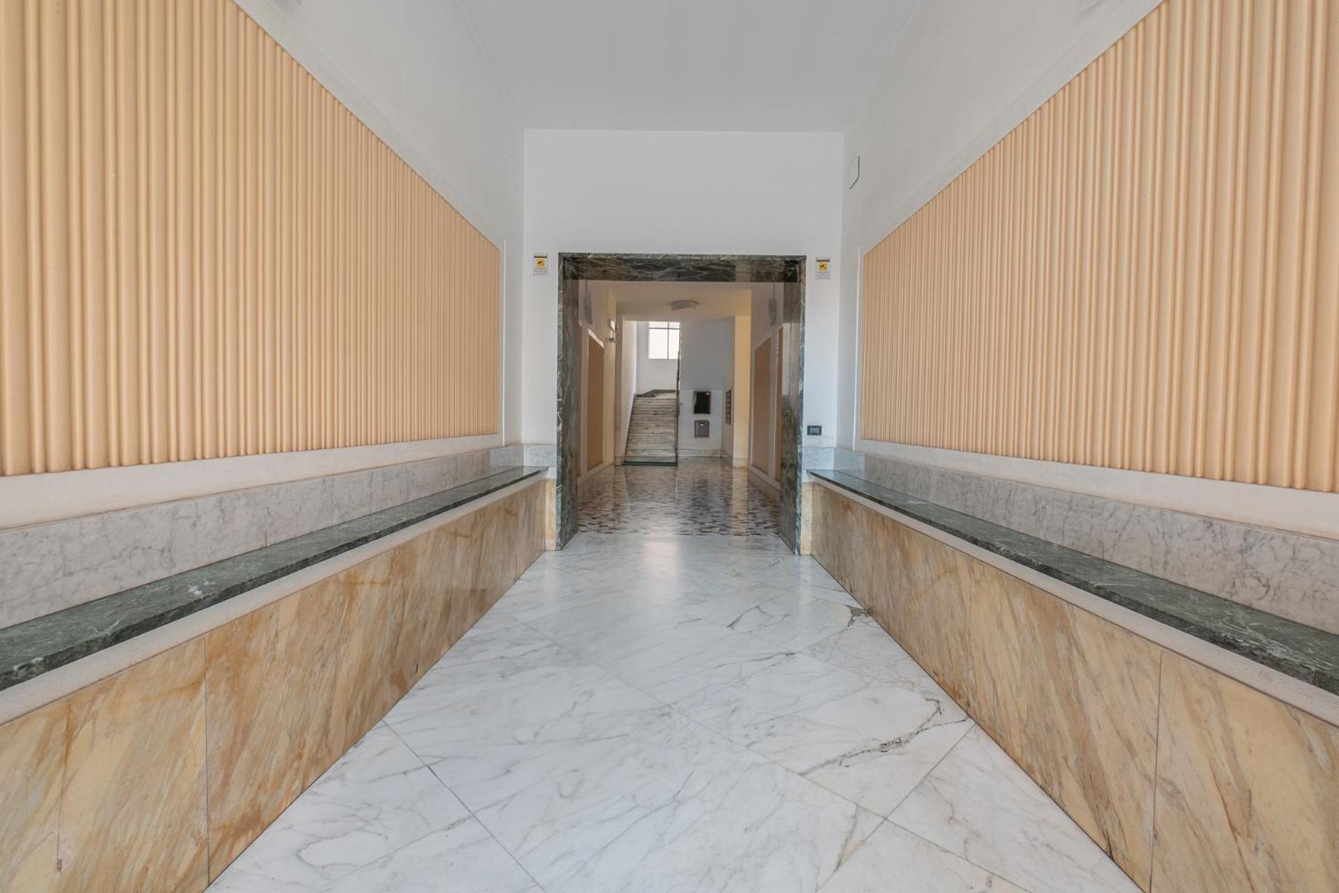 Apartment Basilica San Giovanni 1bedr 5 Minut From Station Rome