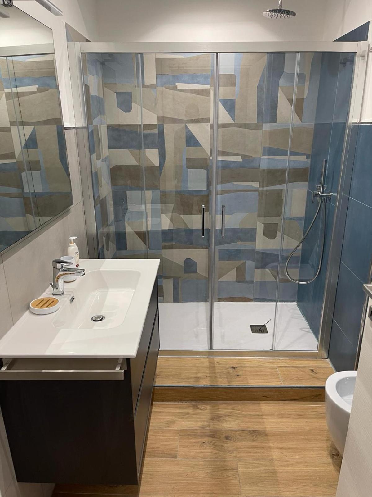 Pm 34 Viale Imperatore Guest House - 50 Mt From Metro San Paolo Appartamento *
