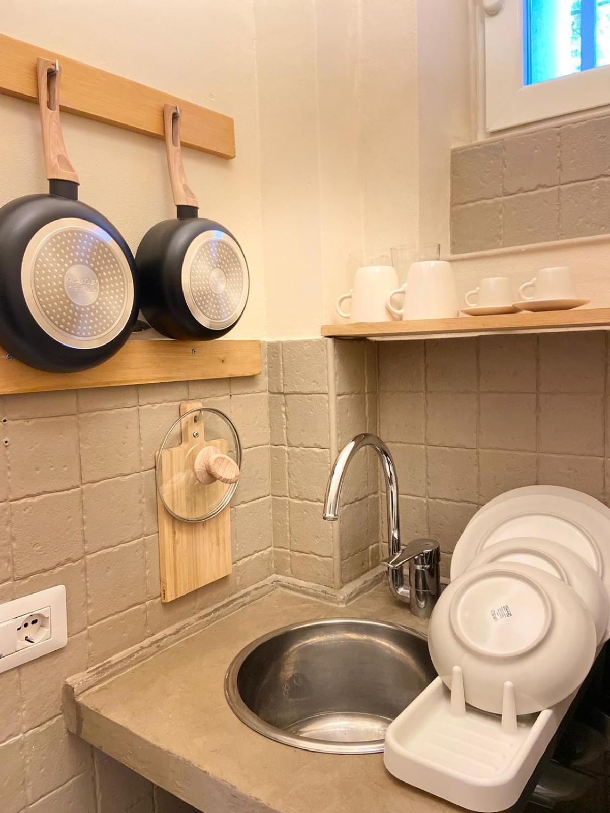 Tiziano's House San Pietro Station Apartment Rome