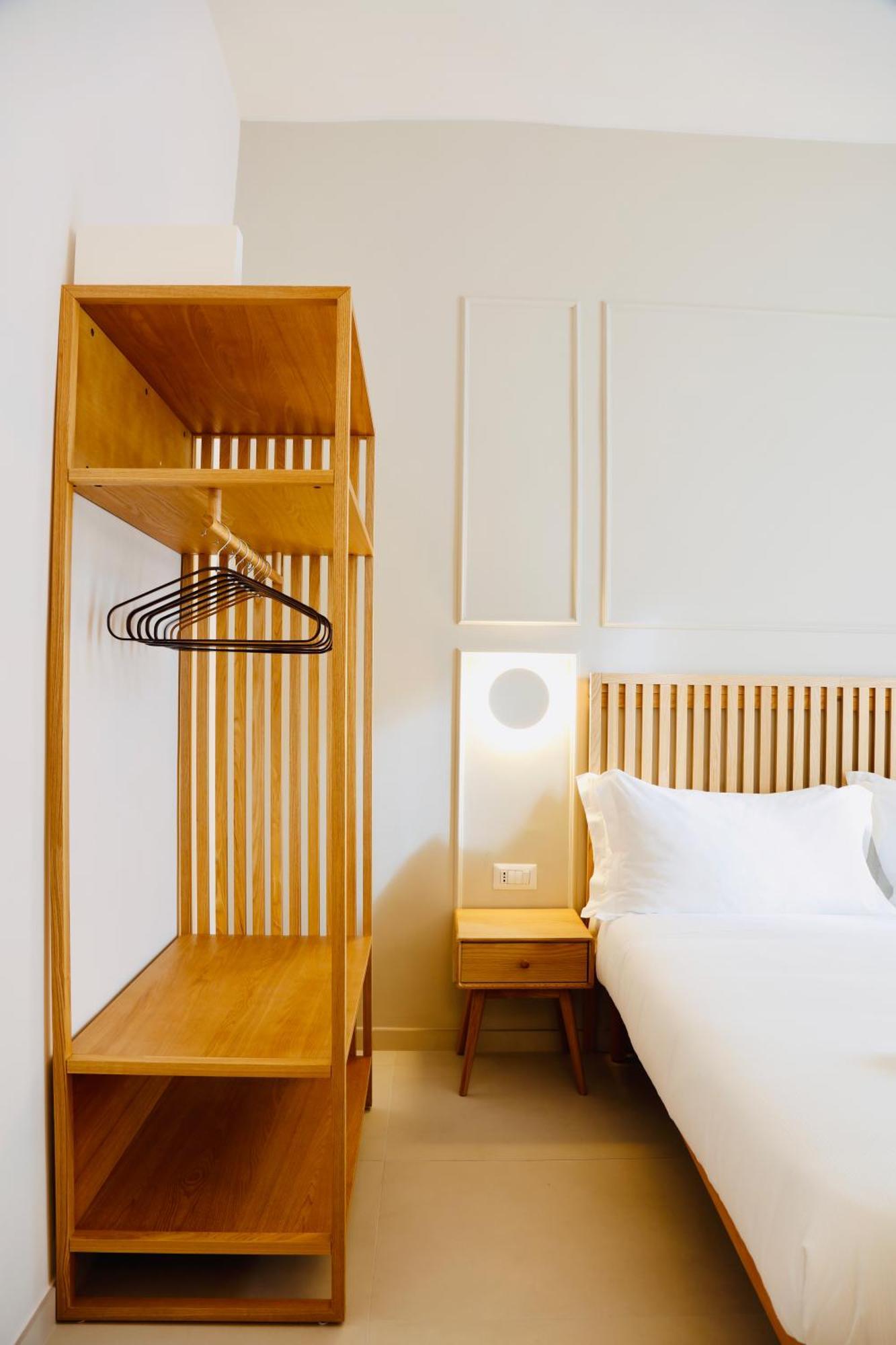 Domus Maxima - & Guest house Rome