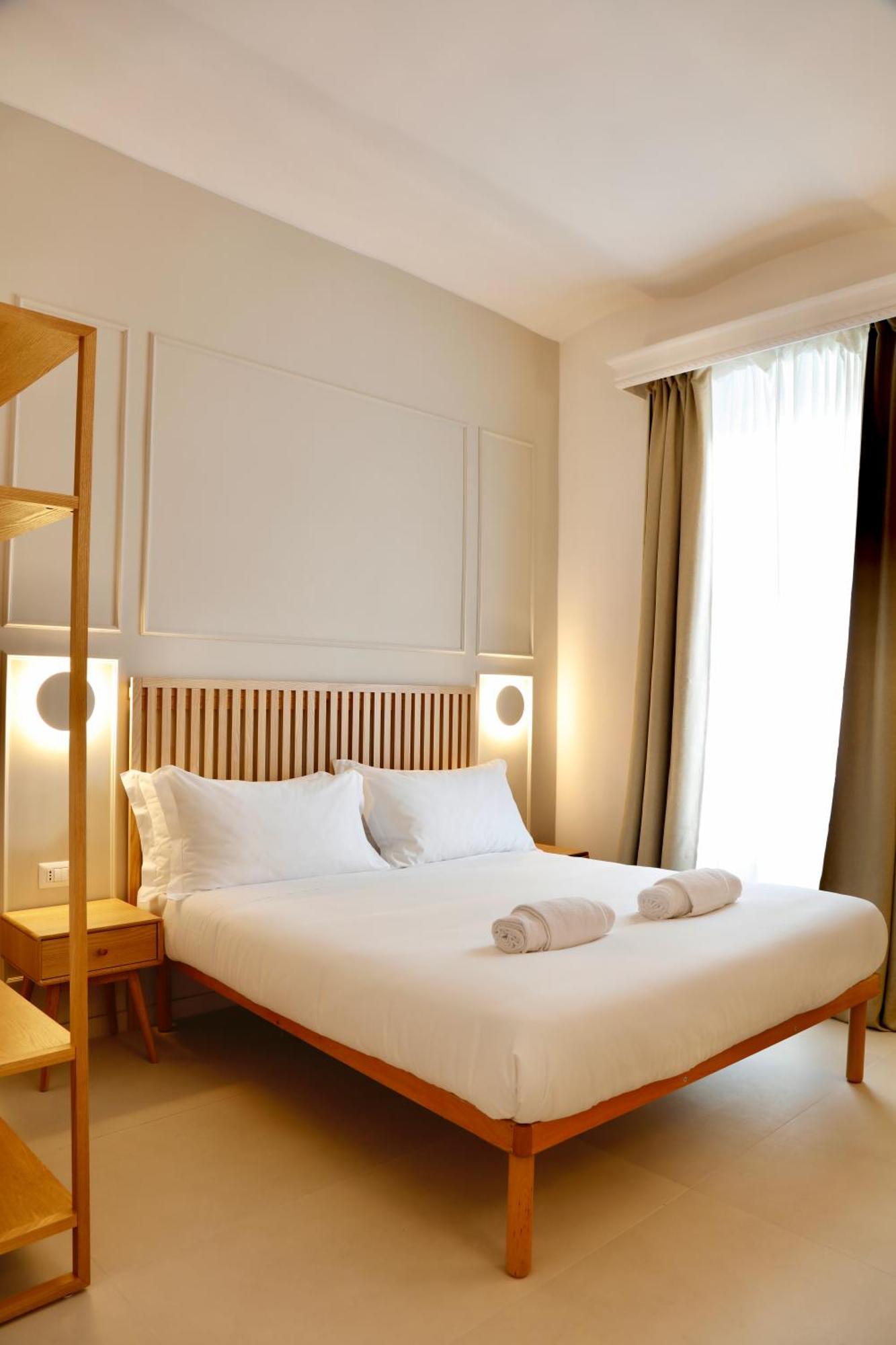 Domus Maxima - & Guest house