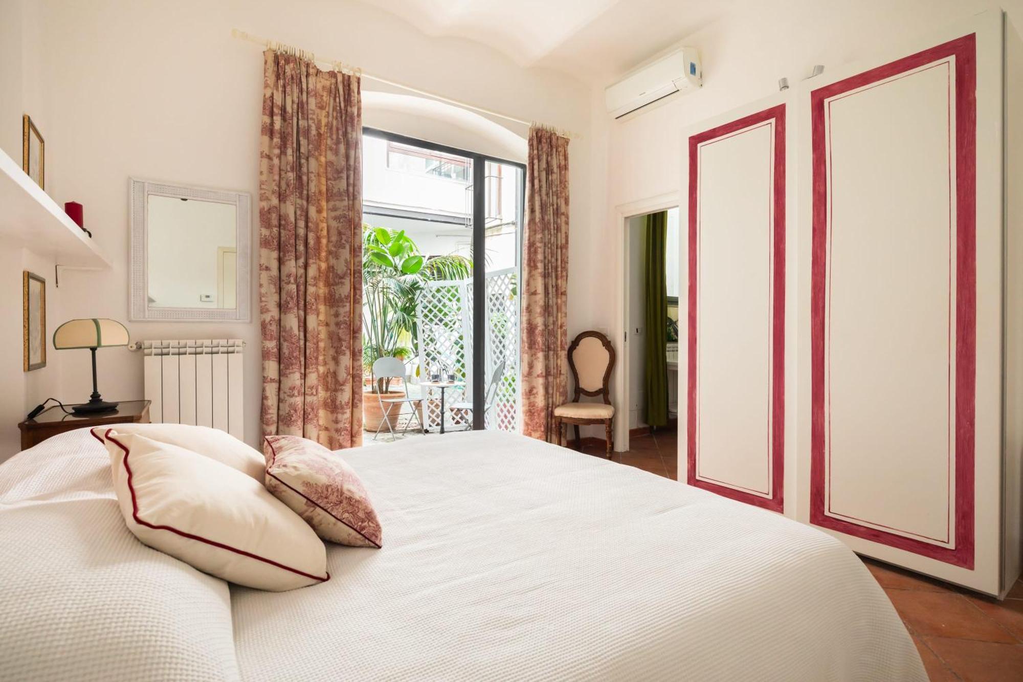 Monti Charming Rome