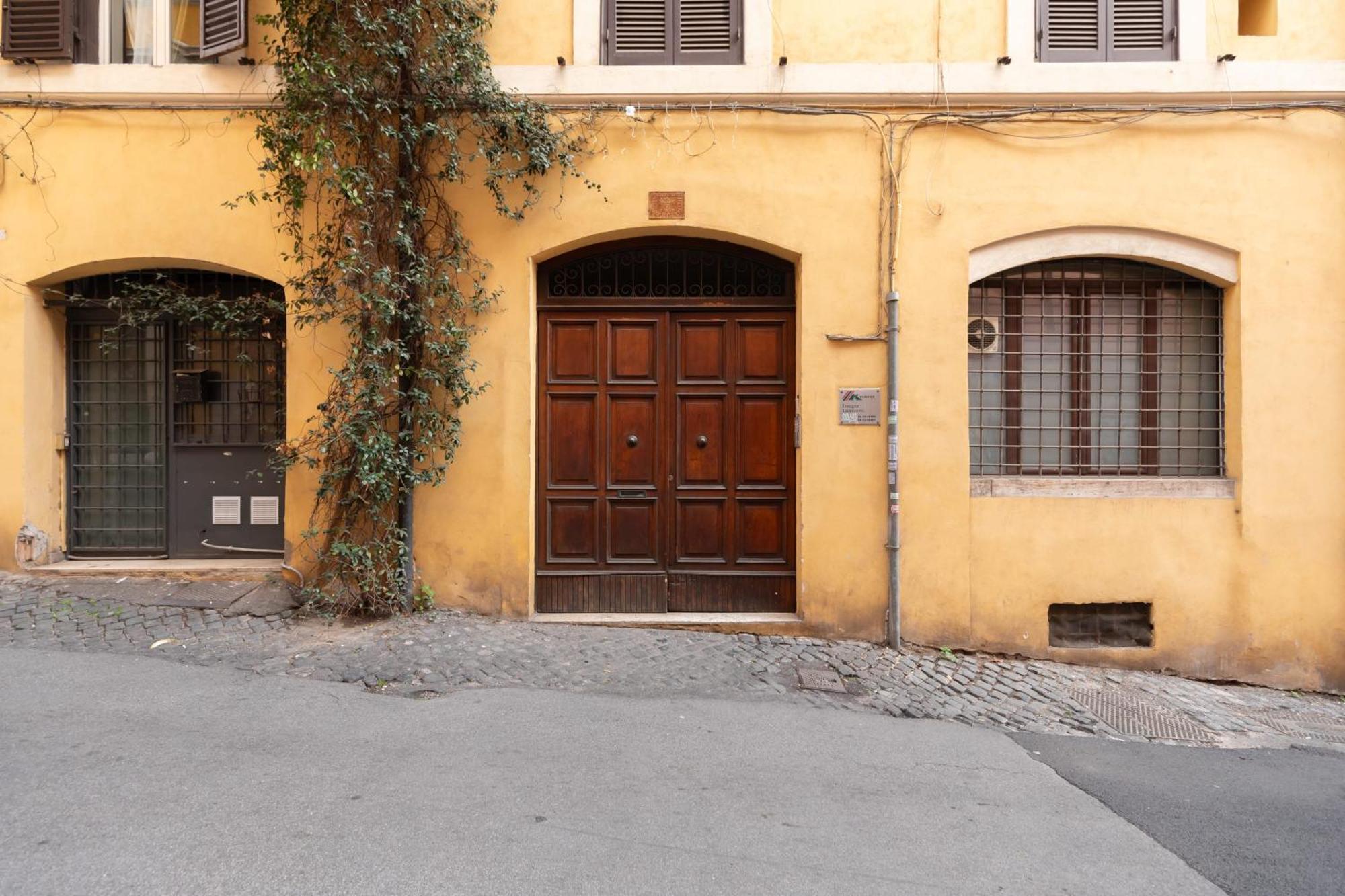 Monti Charming Apartment
