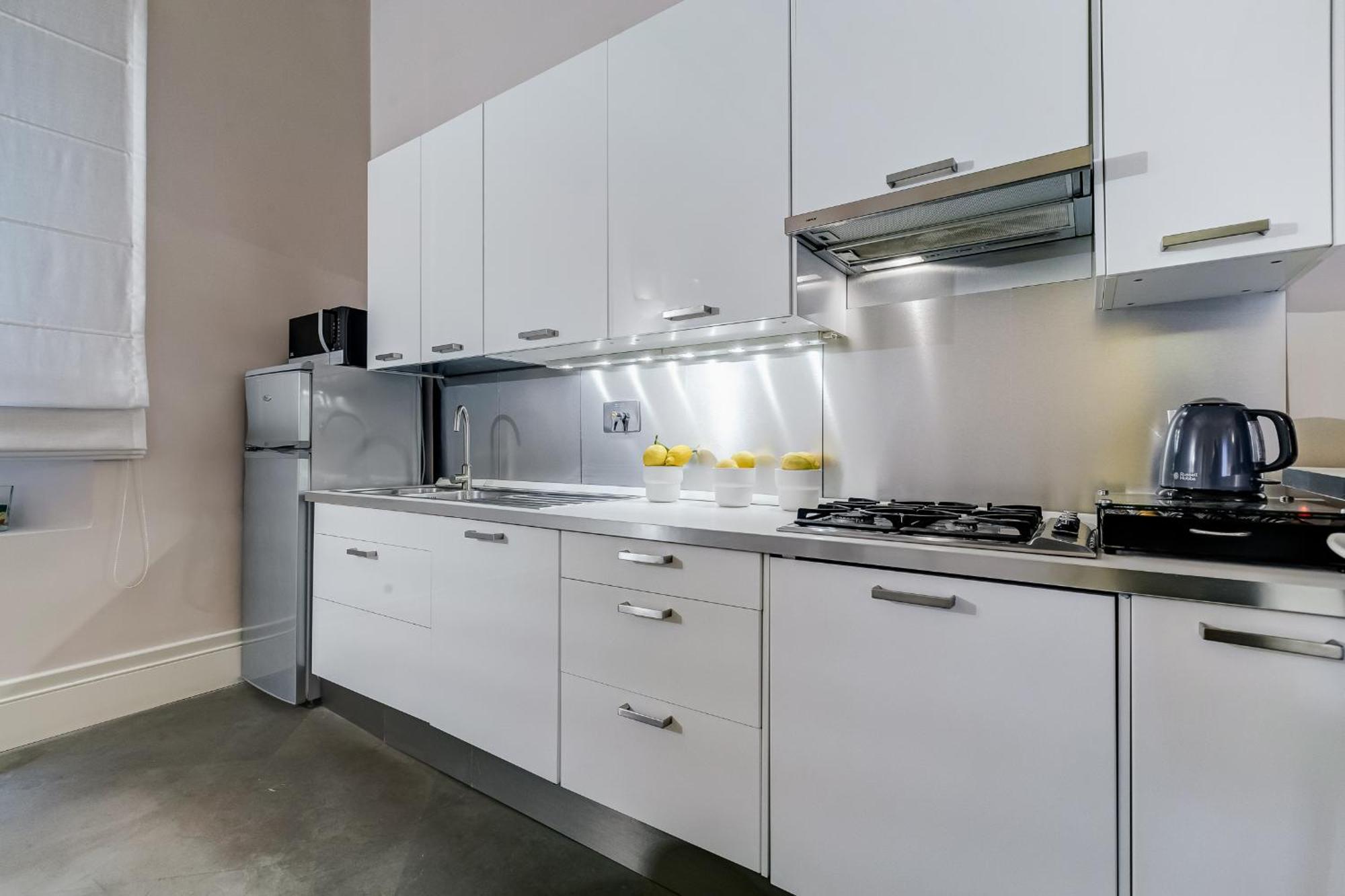 Apartment New Barberini Area Rome