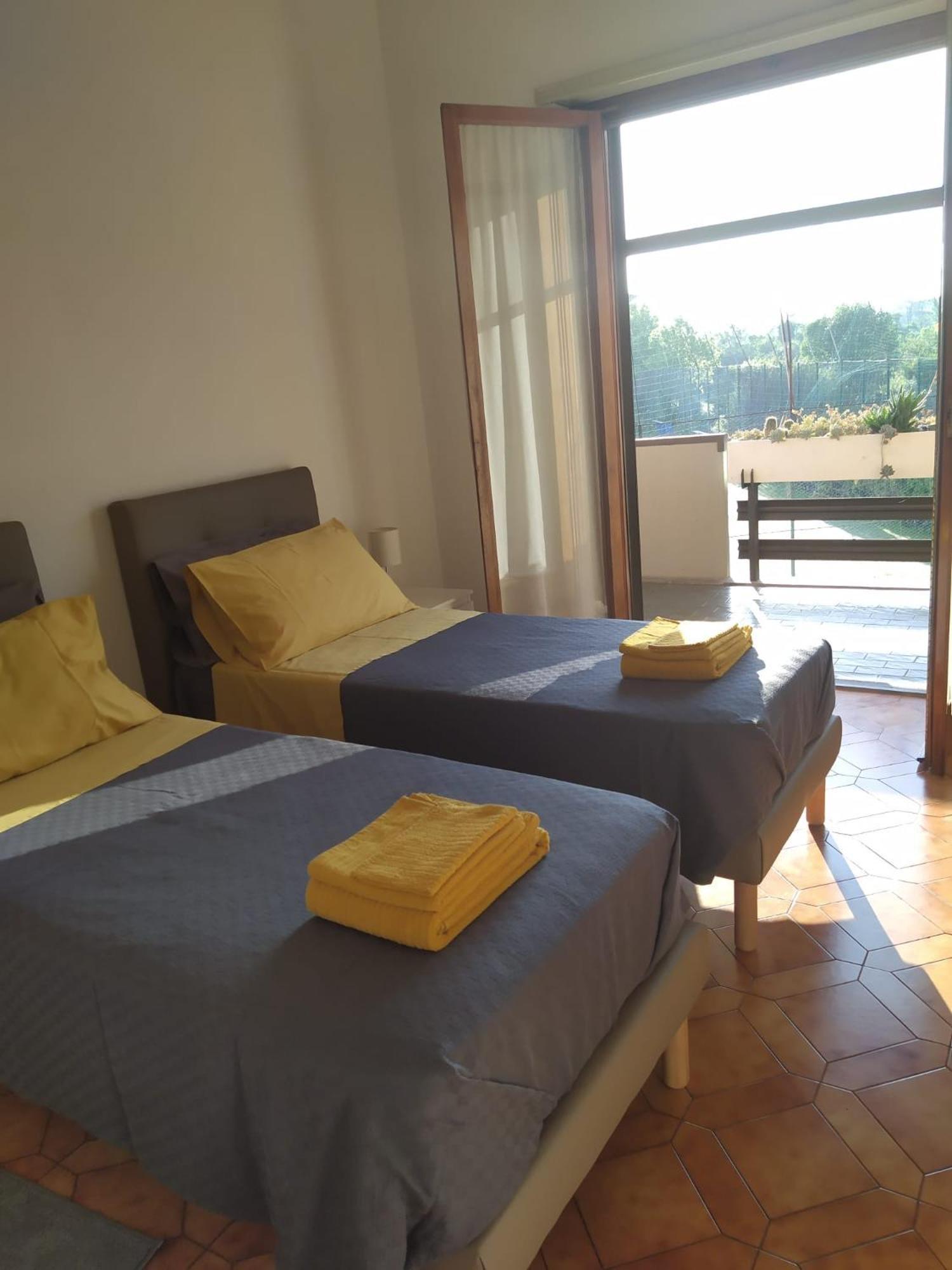 Confortevole, Con Parcheggio Gratuito Apartment *