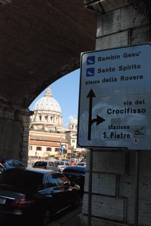 Bed & Breakfast Di Fronte Alla Cupola Rome