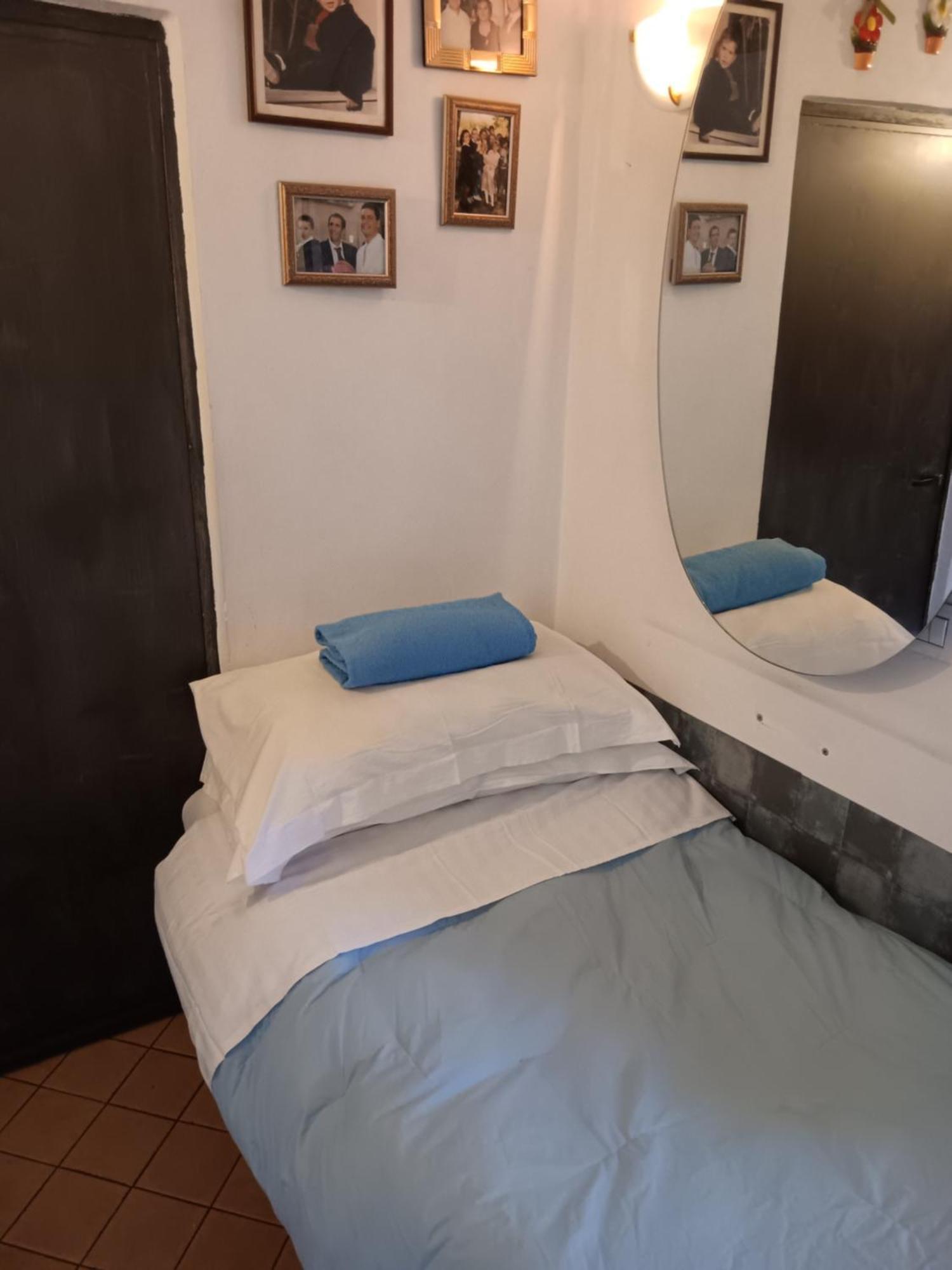 A Casa Di Claudio In Centro Apartment *