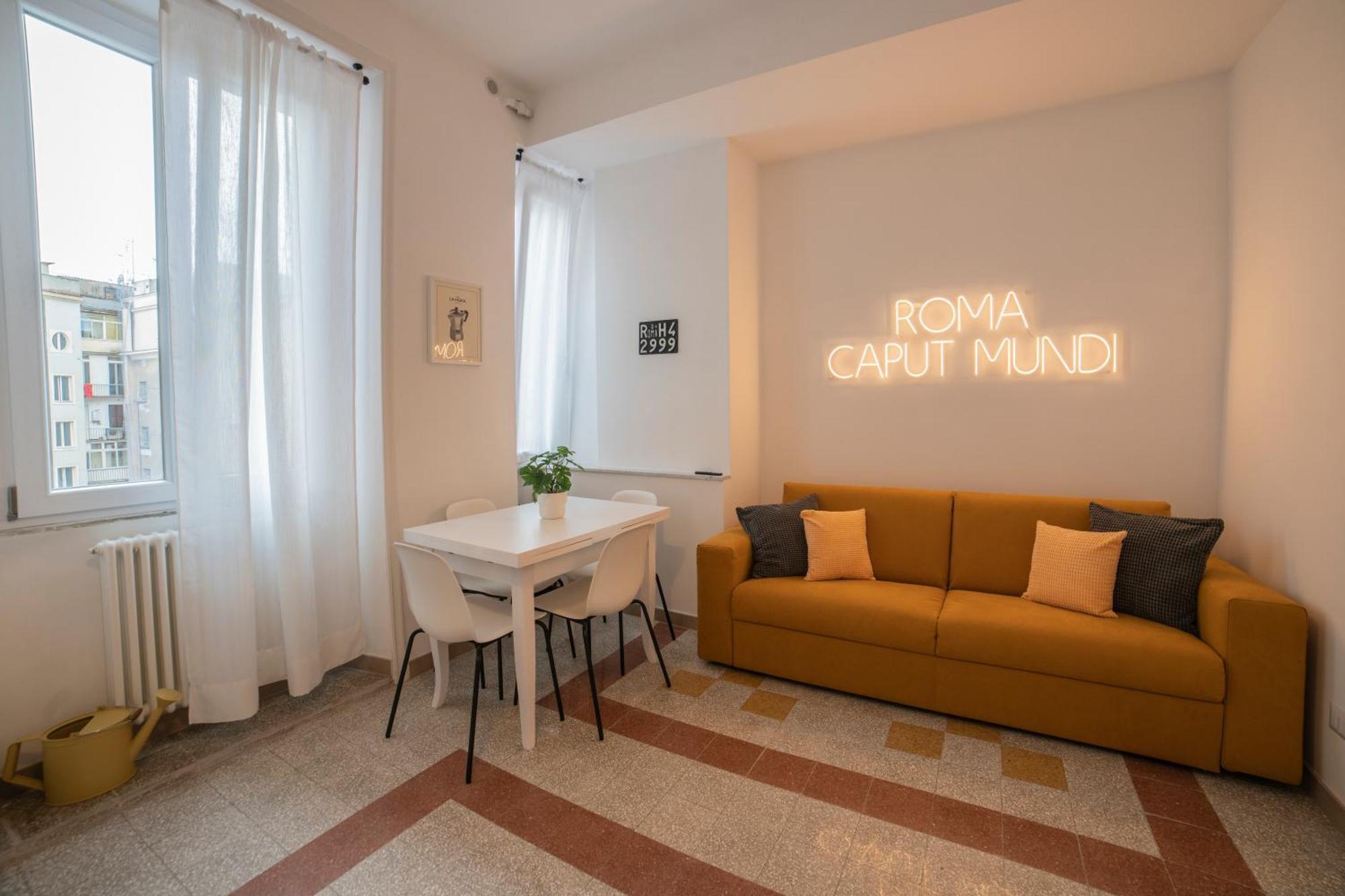 Vintage Giuliana Apartment *