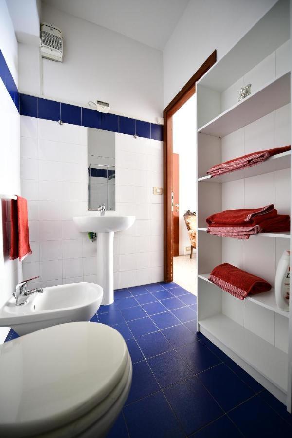 Queen Vatican Guest house *
